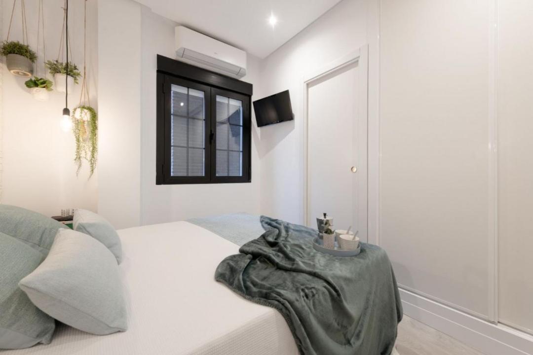 Cozy Salamanca Neighborhood * Madrid
