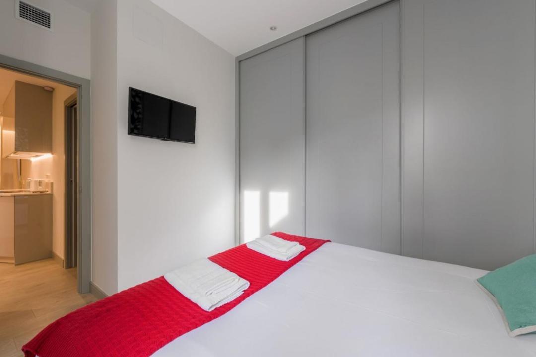 Lejlighed 3 Bedrooms 2 Bathrooms Furnished - Salamanca - Elegant - Mintystay Madrid