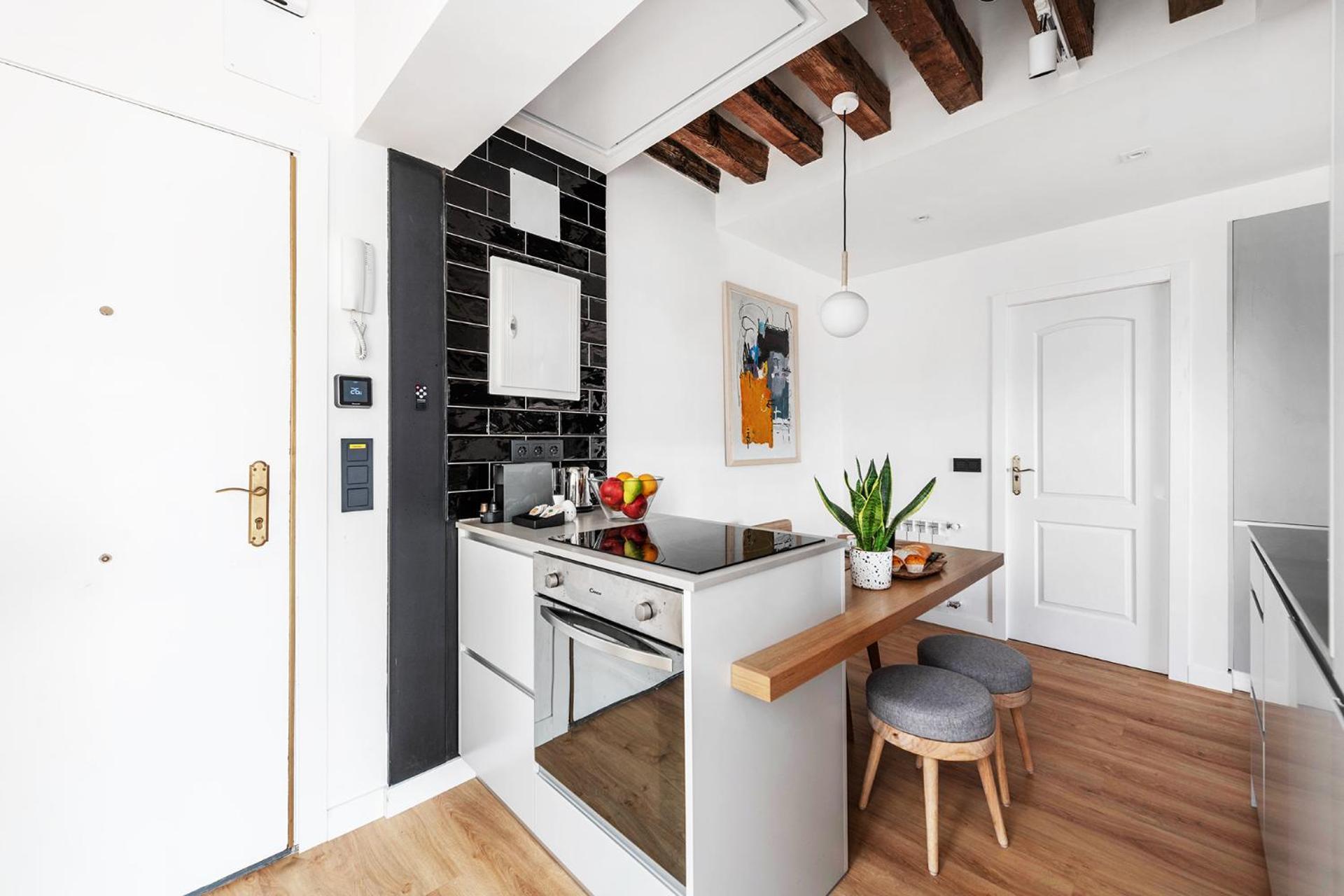 Bright & Cozy -2beds 1bath-tirso De Molina Madrid