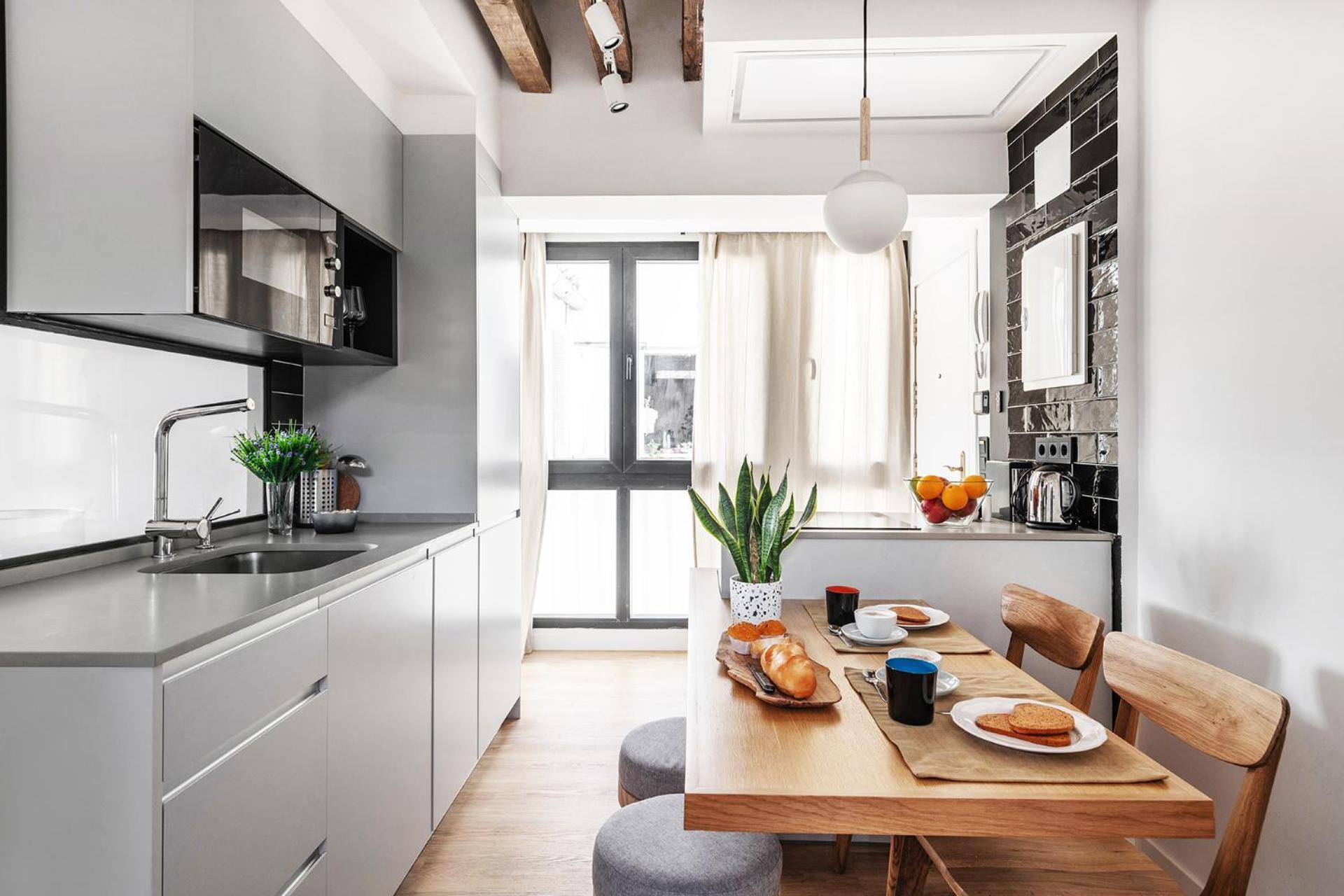 Bright & Cozy -2beds 1bath-tirso De Molina