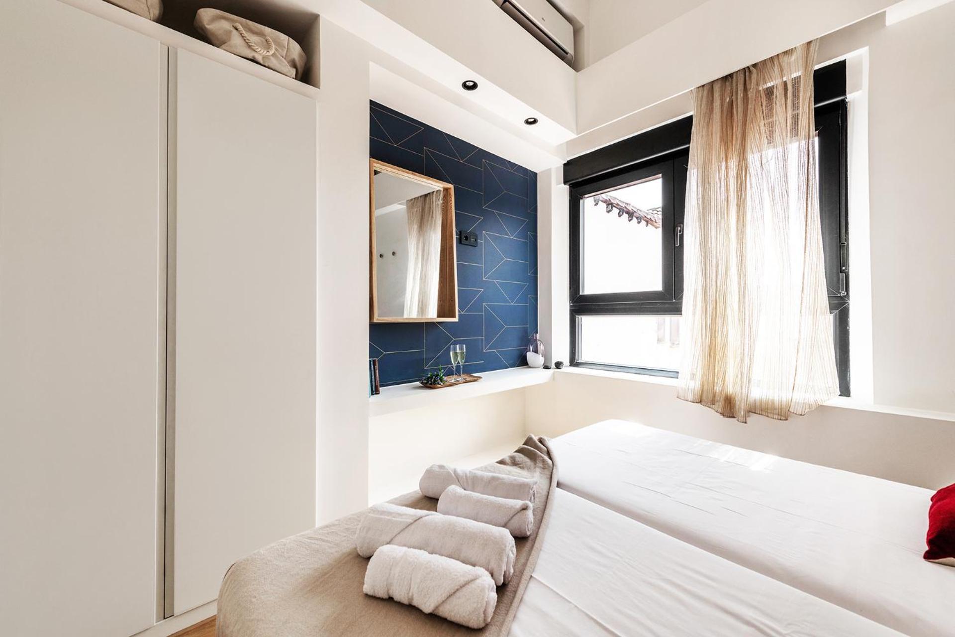 Bright & Cozy -2beds 1bath-tirso De Molina *