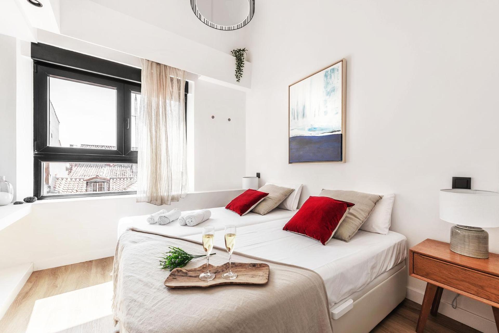 Apartment Bright & Cozy -2beds 1bath-tirso De Molina *
