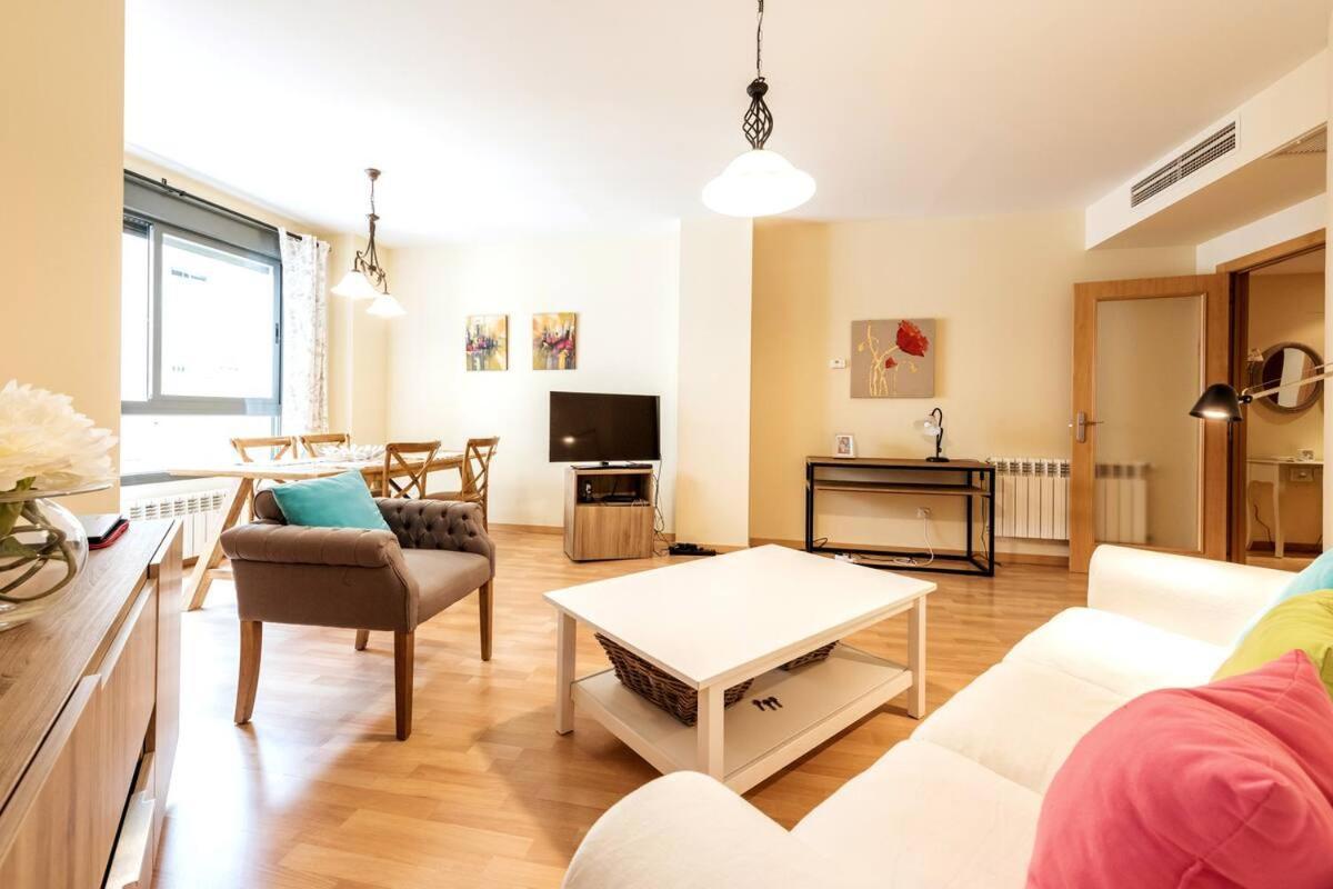 Apartment Cosy Bright & 2bd 2bth Salamanca &goya Madrid
