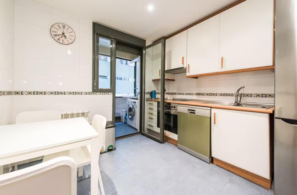 Apartment Cosy Bright & 2bd 2bth Salamanca &goya *