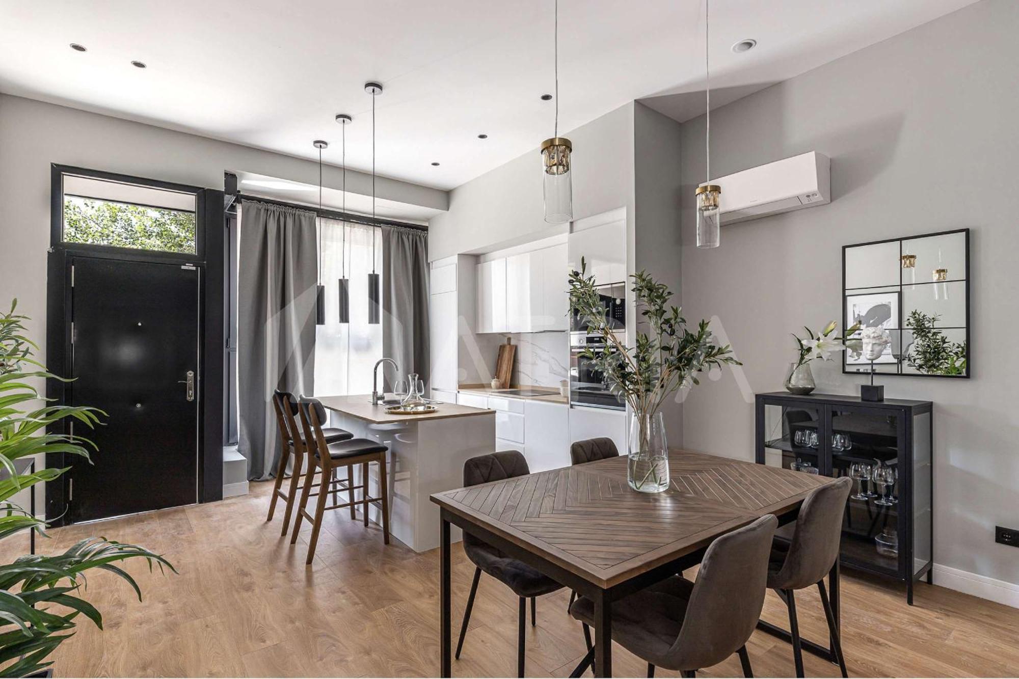 Apartamento Designer 4 *