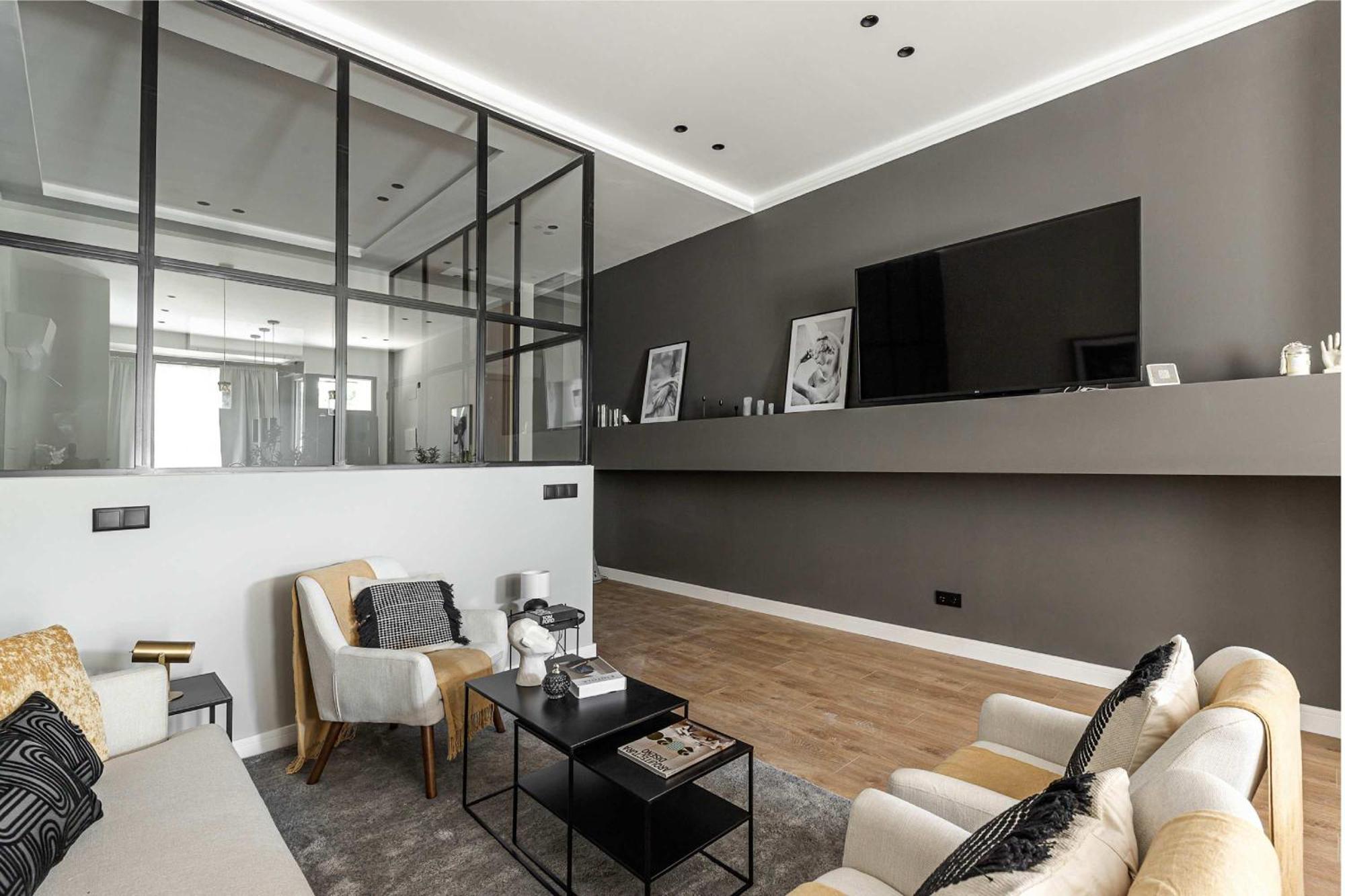 Designer 4 * Madrid