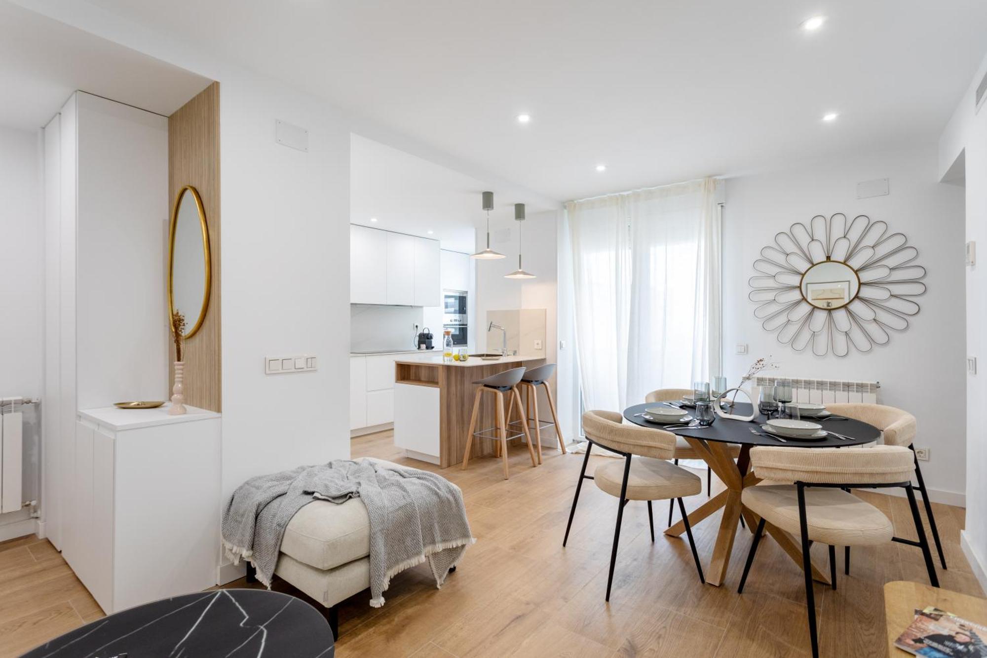 Lagunaria - Con Despacho En Retiro, Apartment Madrid