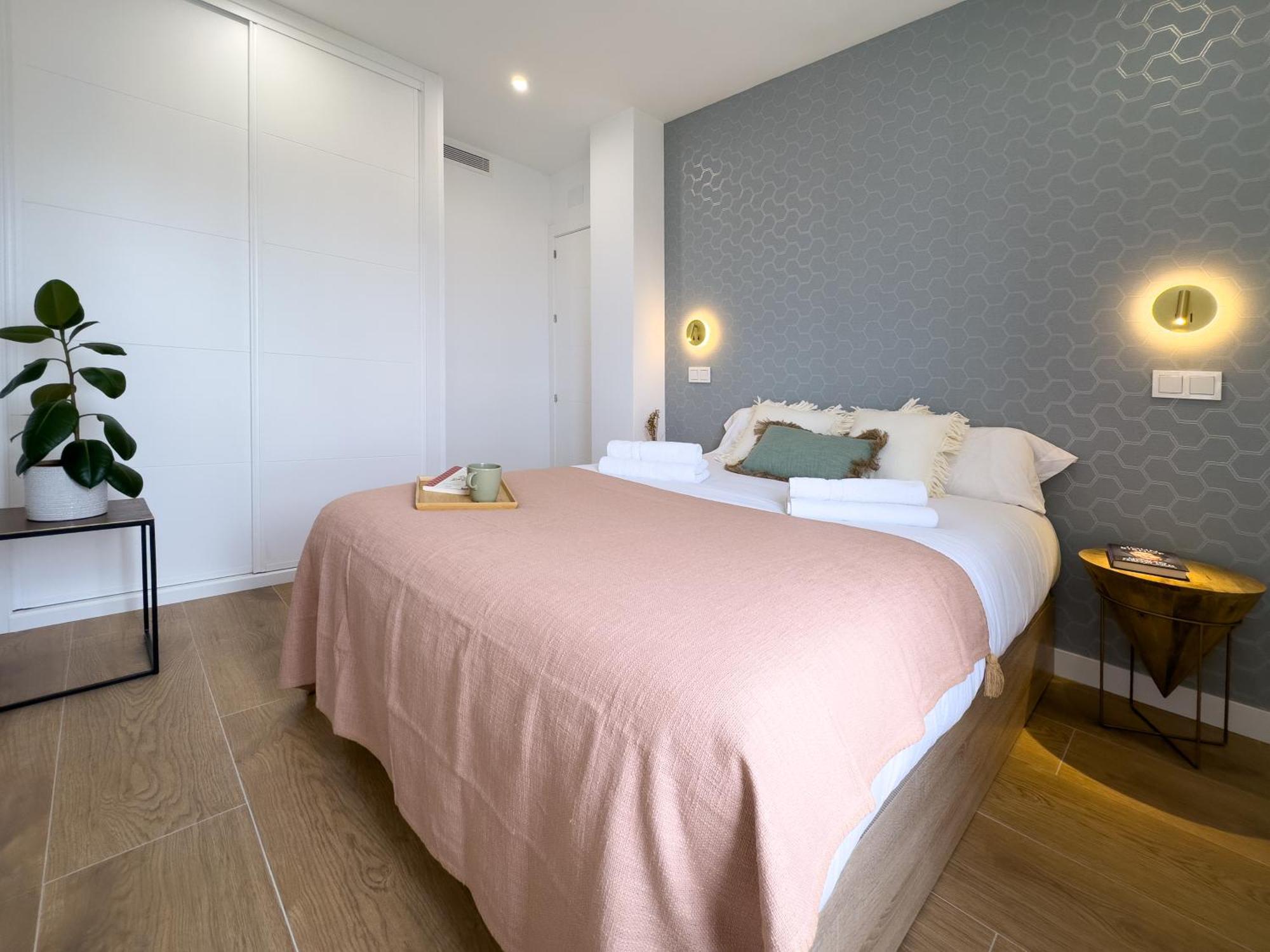 Lagunaria - Con Despacho En Retiro, Apartment