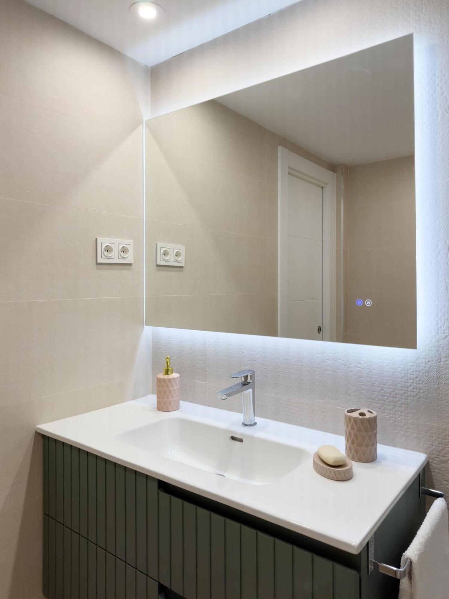 Lagunaria - Con Despacho En Retiro, Apartment *