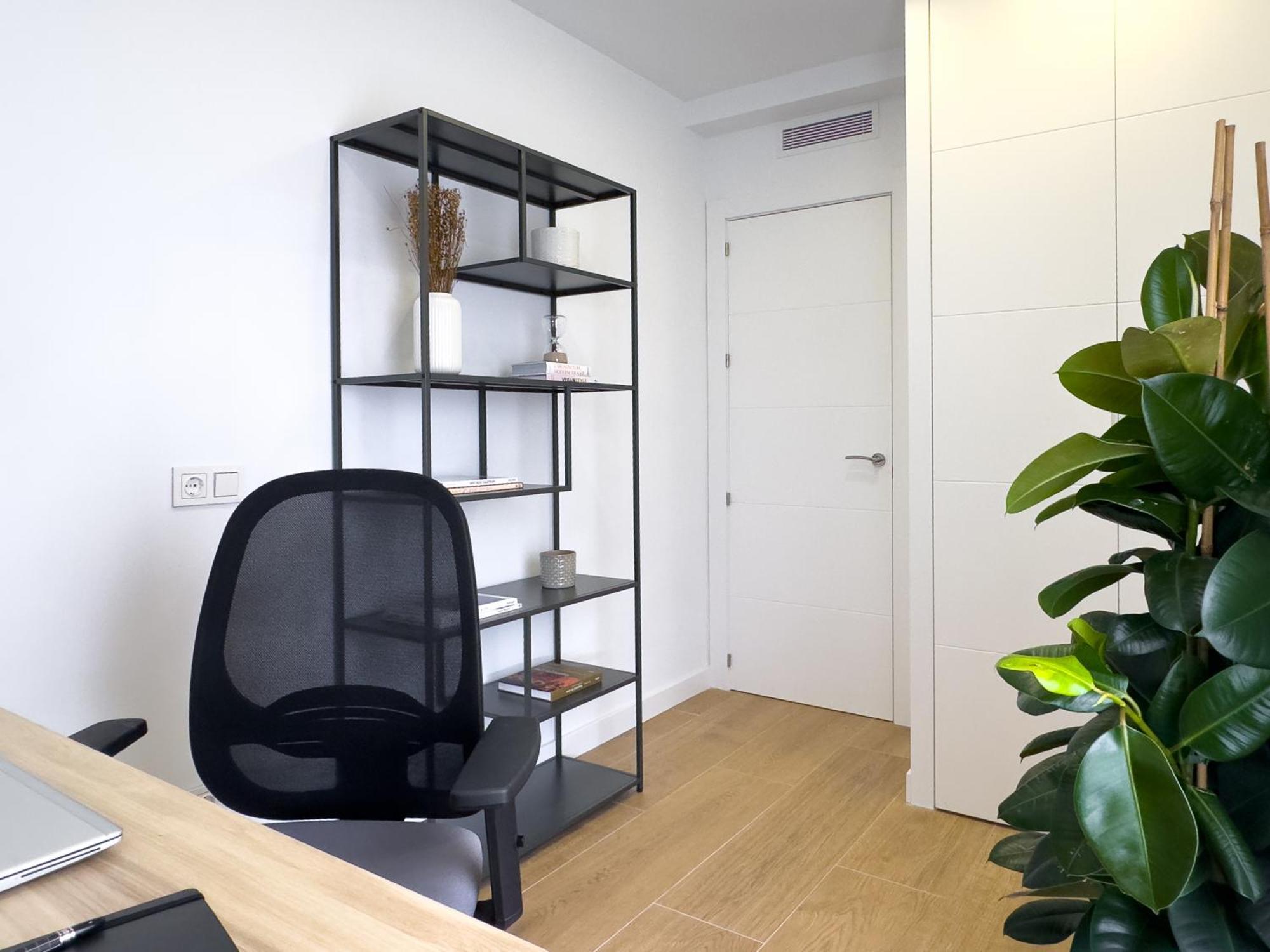 Lagunaria - Con Despacho En Retiro, Apartment