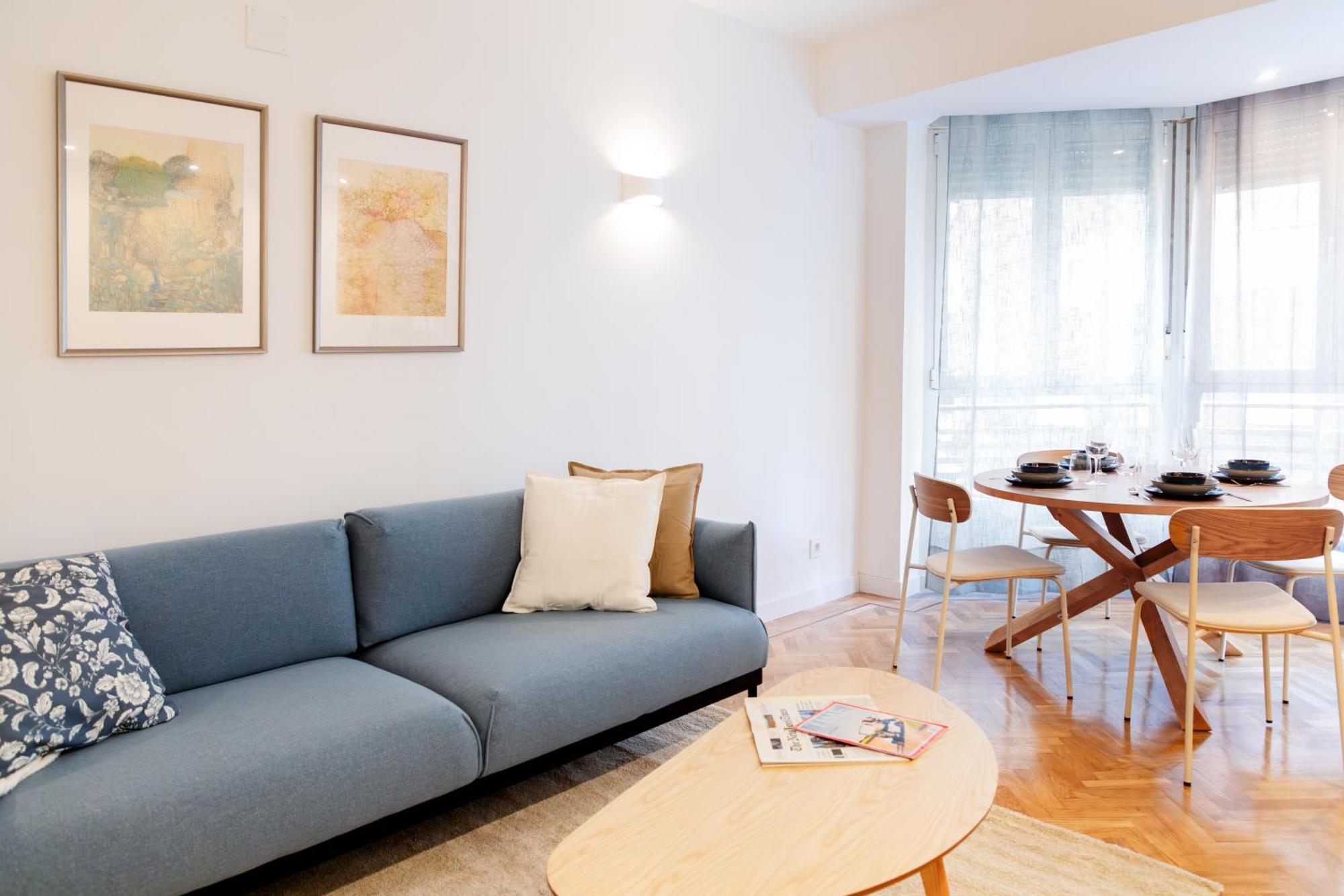 Apartment Claraval - Con Despacho En Chamberi, Madrid