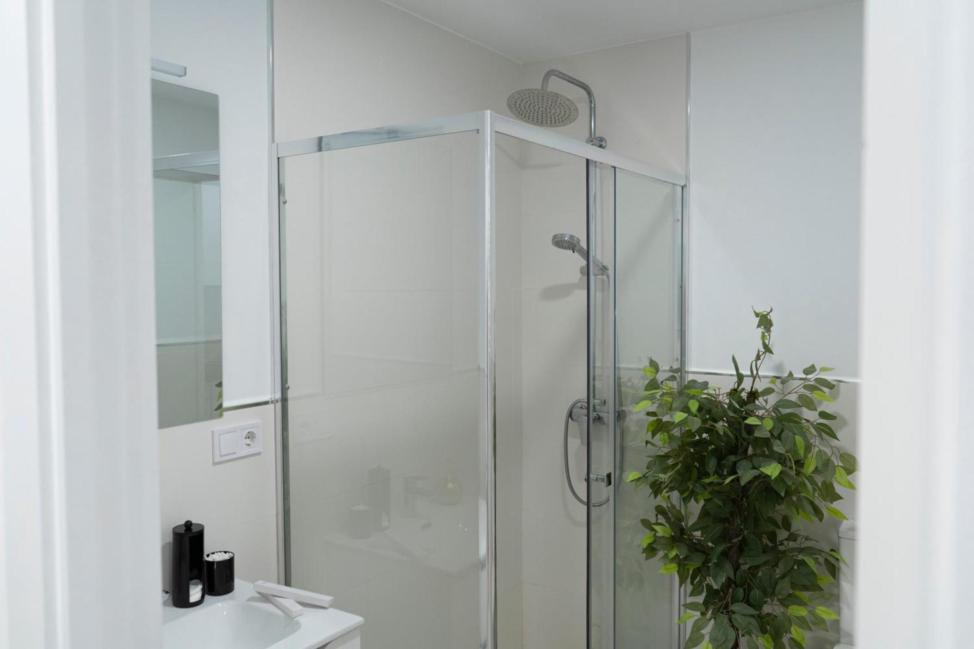 Apartamento Oshun Plaza Castilla Madri
