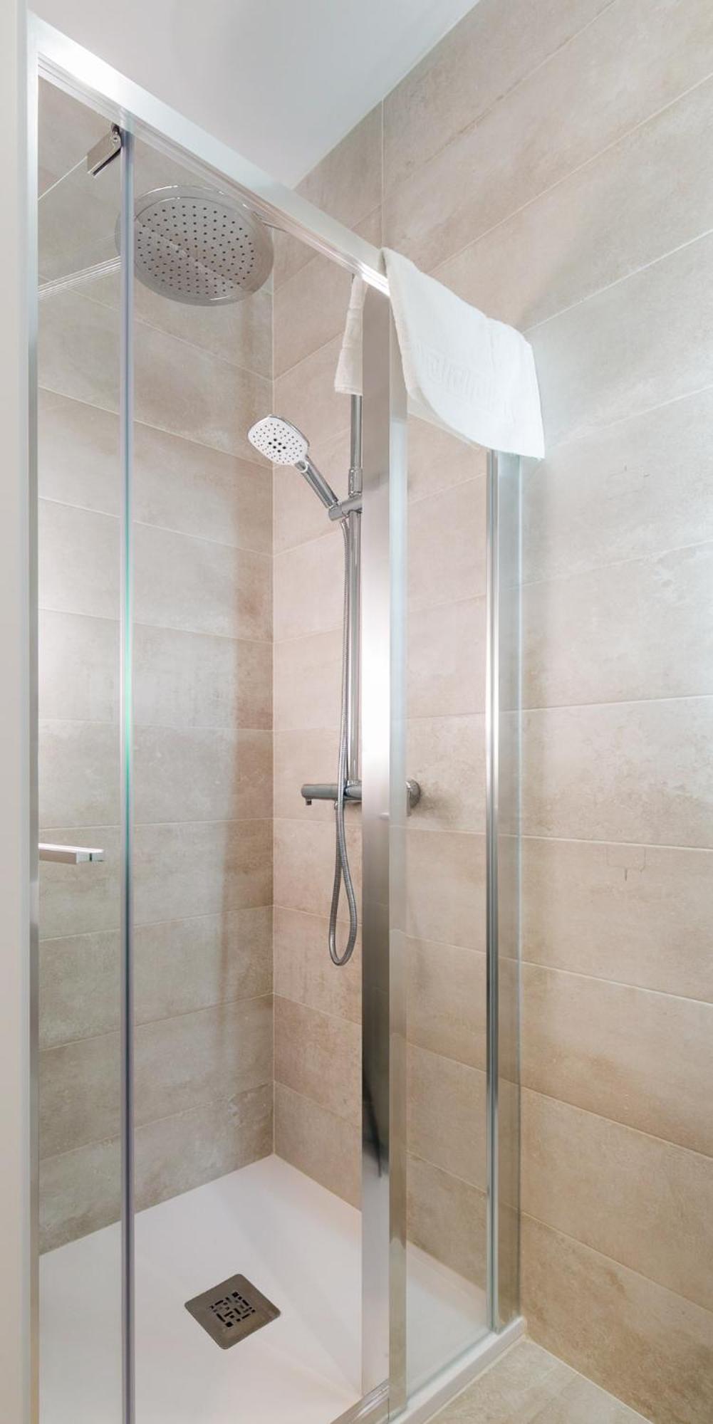 Excelsior Guest house 2*