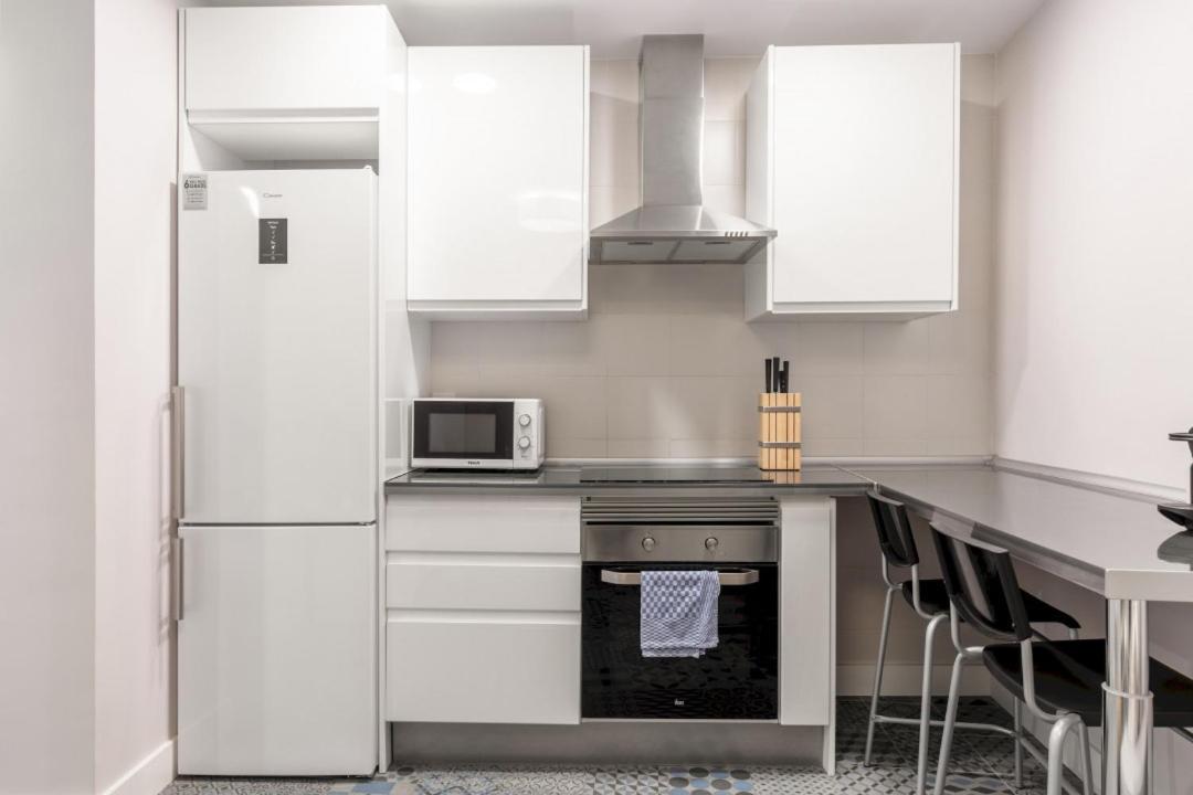Lejlighed 2 Bedrooms 1 Bathroom Furnished - Letras - Bright - Mintystay Madrid