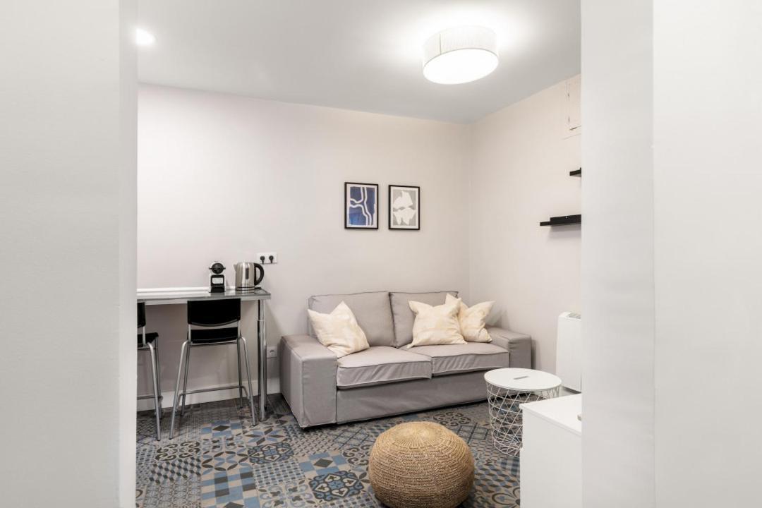 2 Bedrooms 1 Bathroom Furnished - Letras - Bright - Mintystay