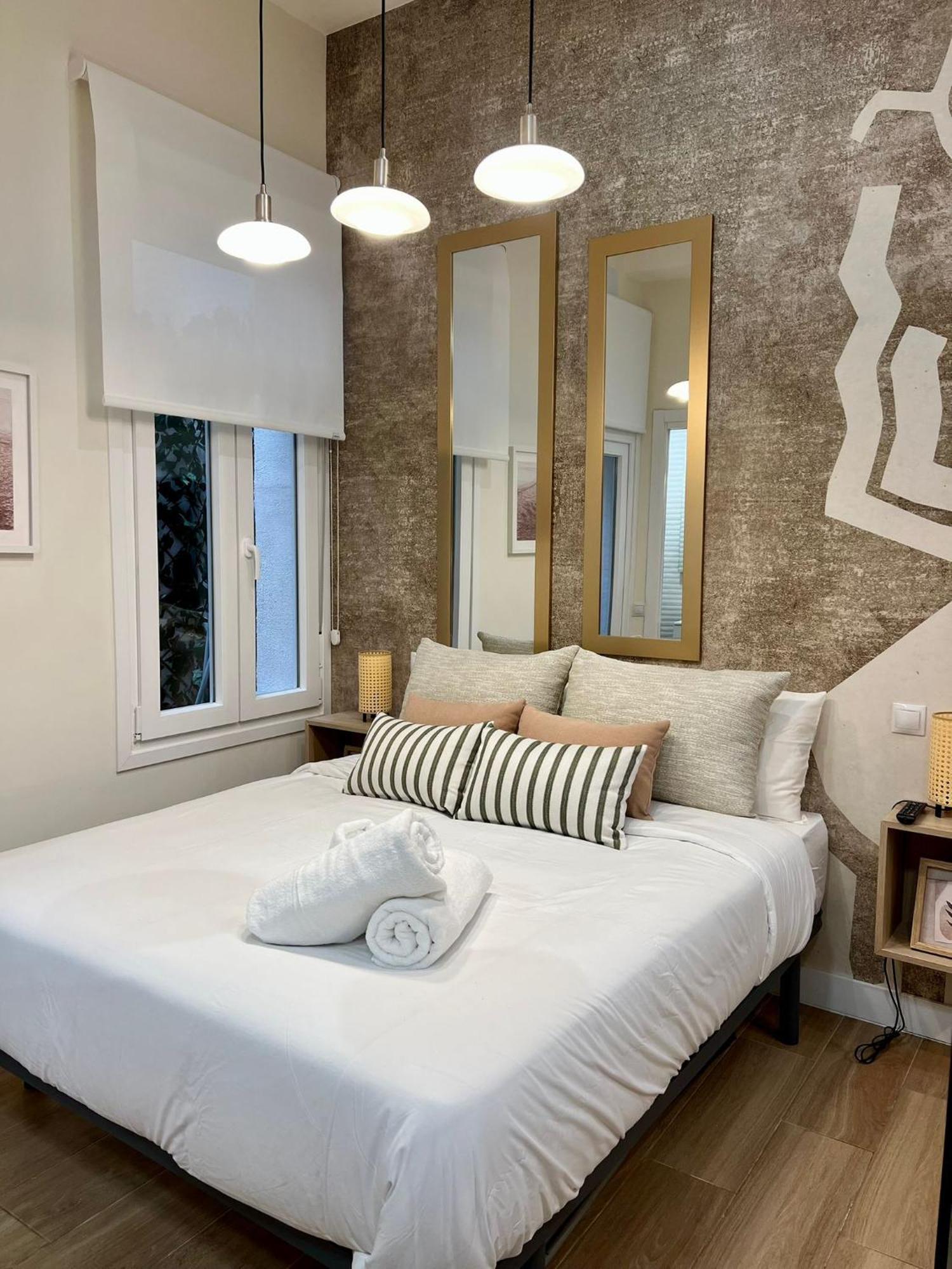 Velvet Malasana Apartment Madrid