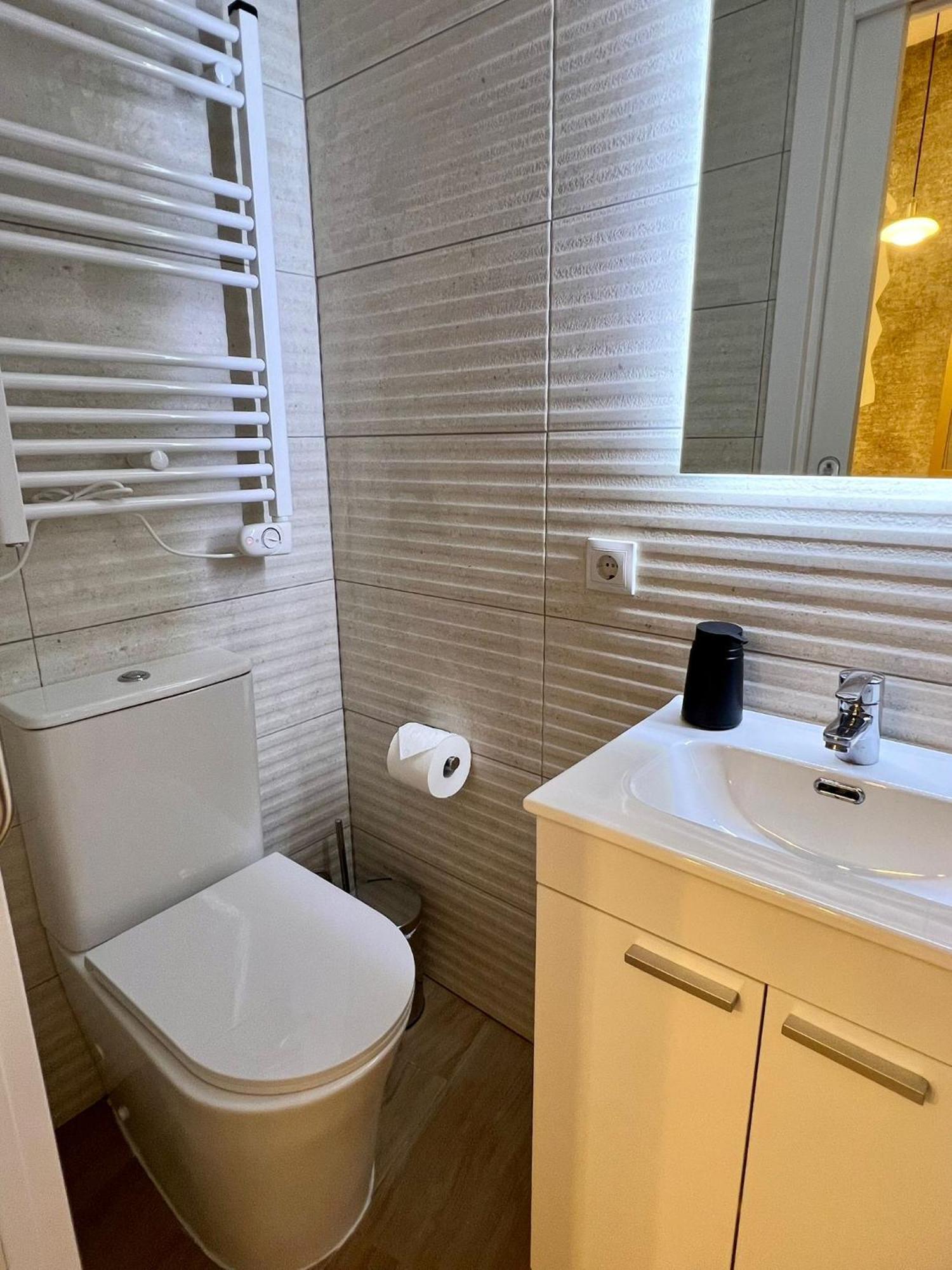 Velvet Malasana Apartment Madrid