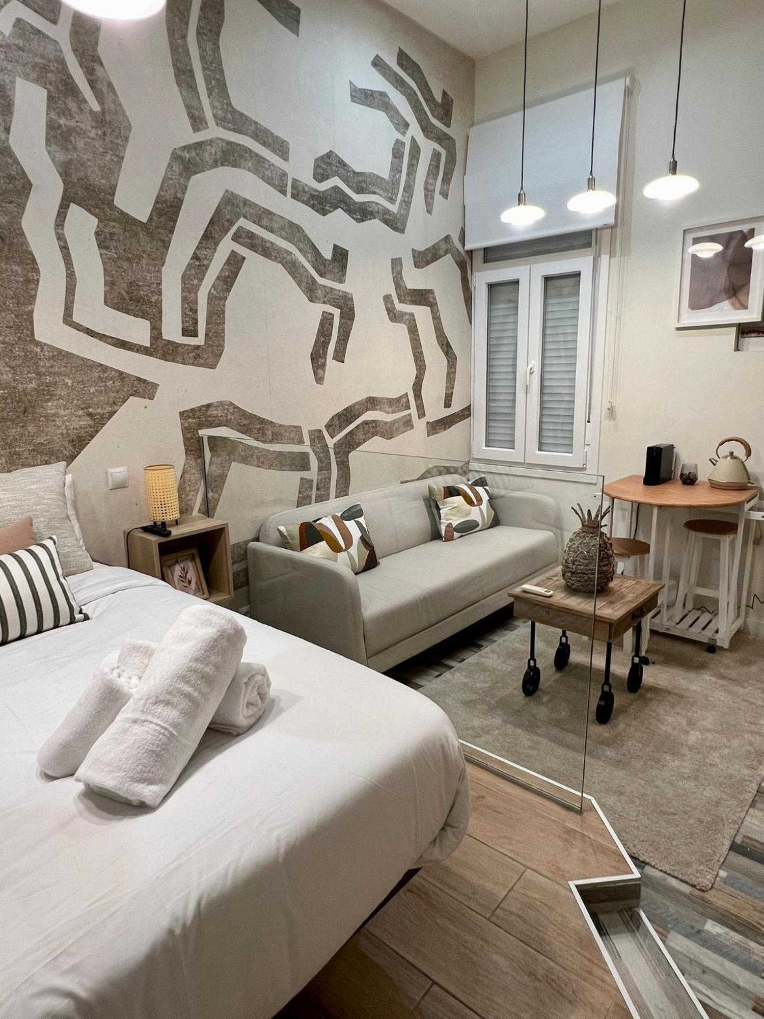 Velvet Malasana Apartment Madrid