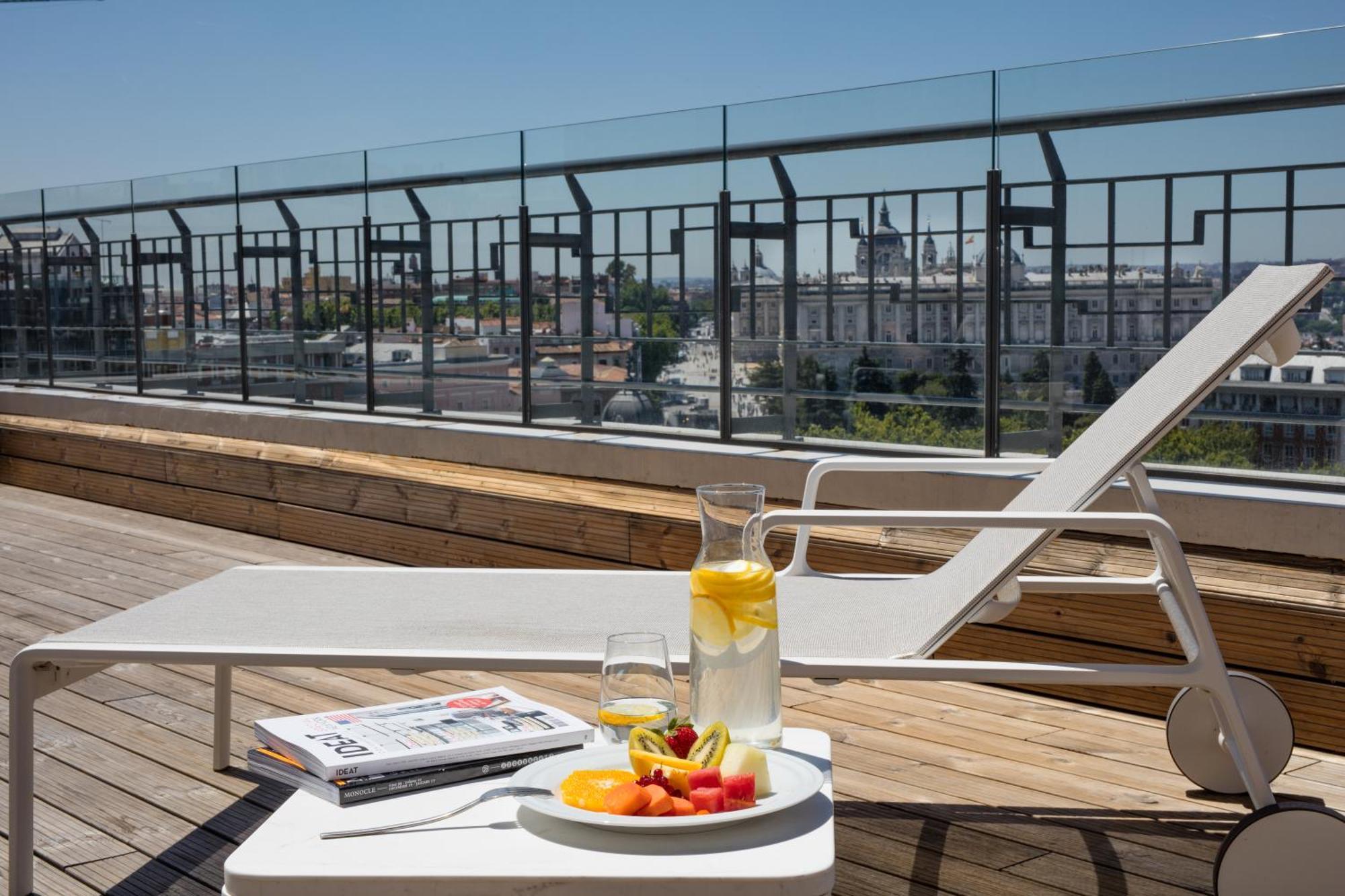 Hotel Barcelo Torre De Madrid
