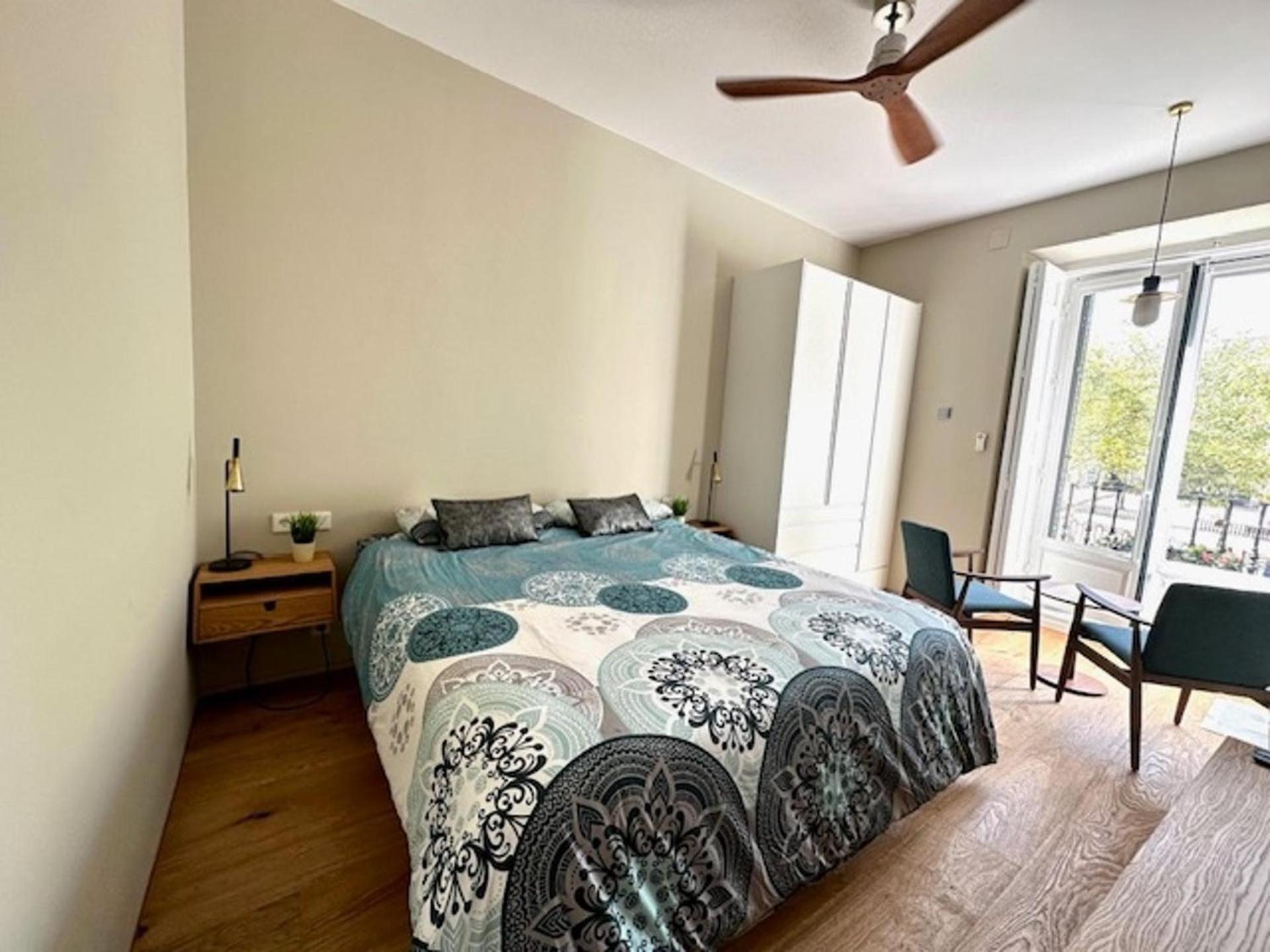 Apartment Urban Getaway - 2br Madrid