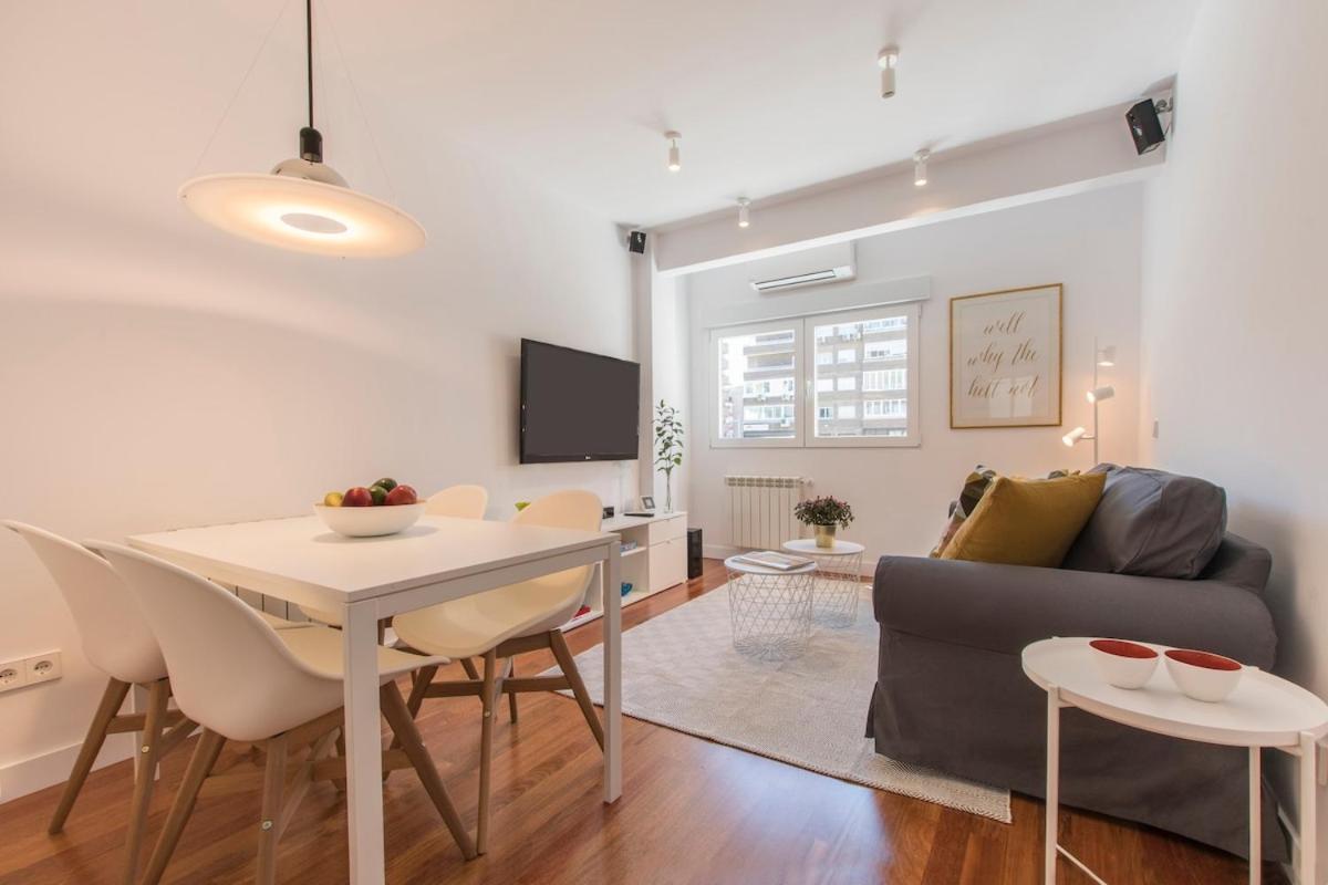 Apartment Total Access 3 Bedroom 2 Bath 6 Persons