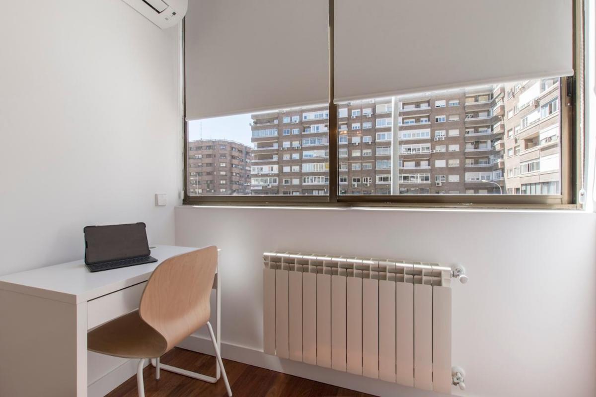Apartment Total Access 3 Bedroom 2 Bath 6 Persons *