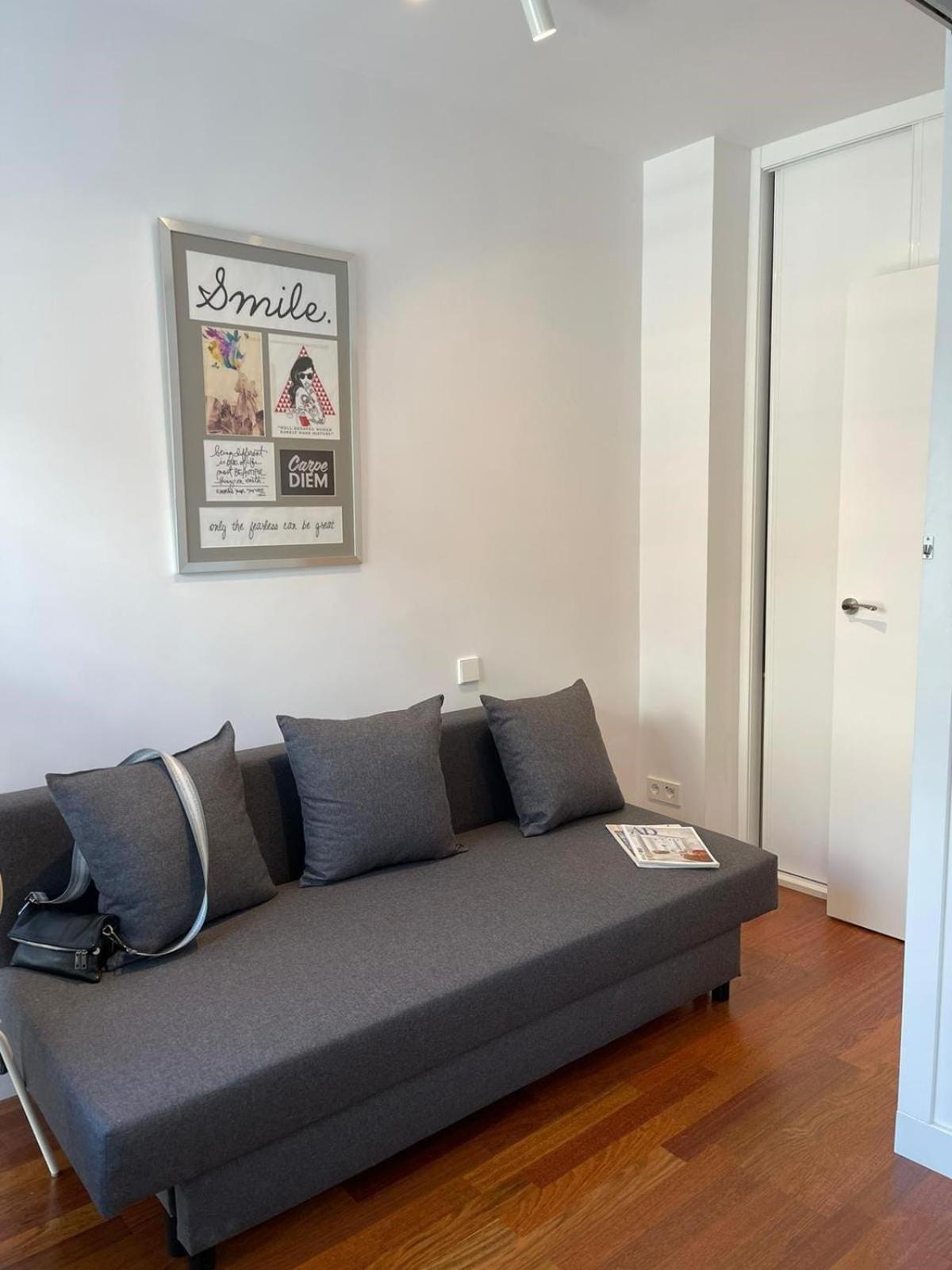 Apartment Total Access 3 Bedroom 2 Bath 6 Persons
