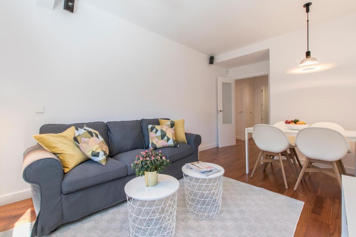 Apartment Total Access 3 Bedroom 2 Bath 6 Persons