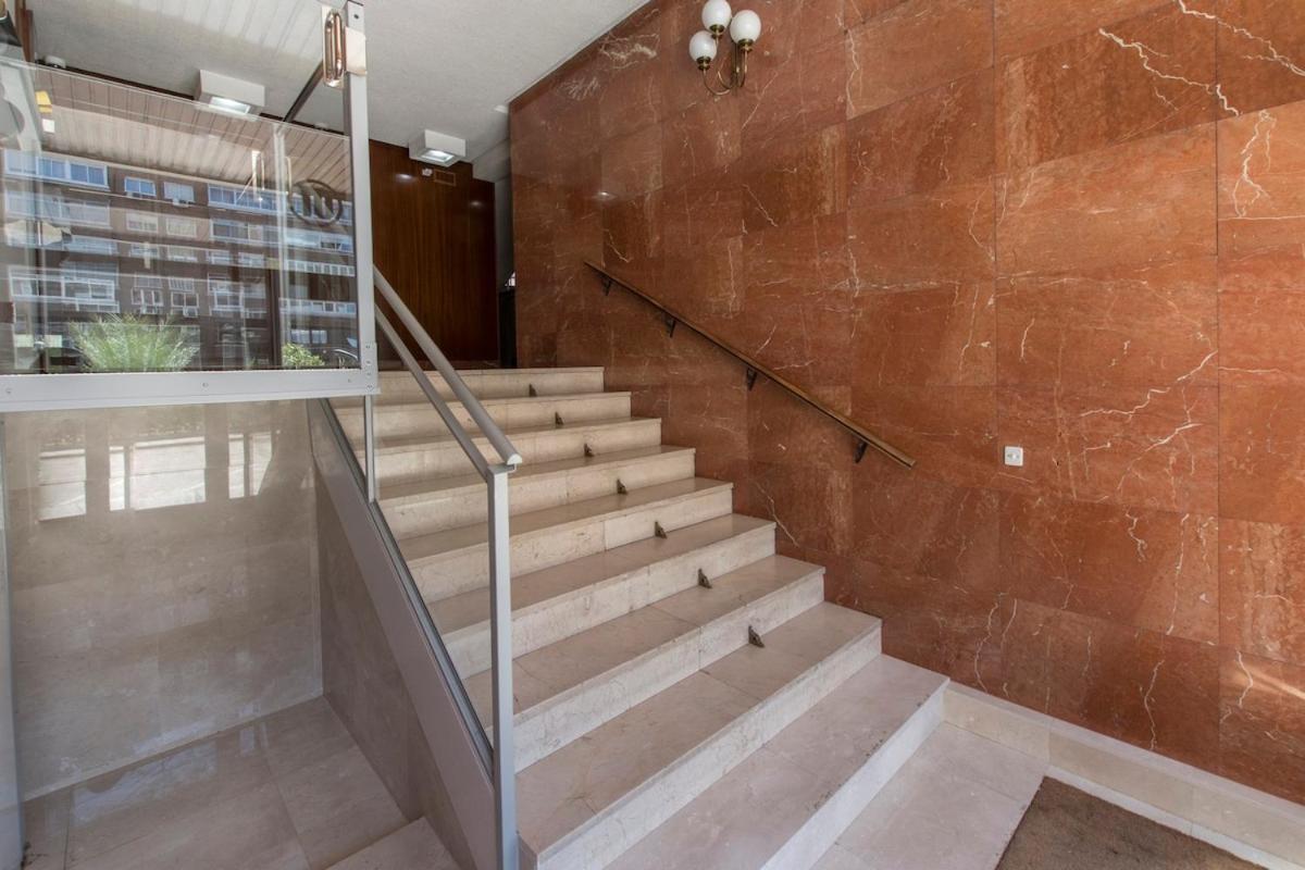 Apartment Total Access 3 Bedroom 2 Bath 6 Persons
