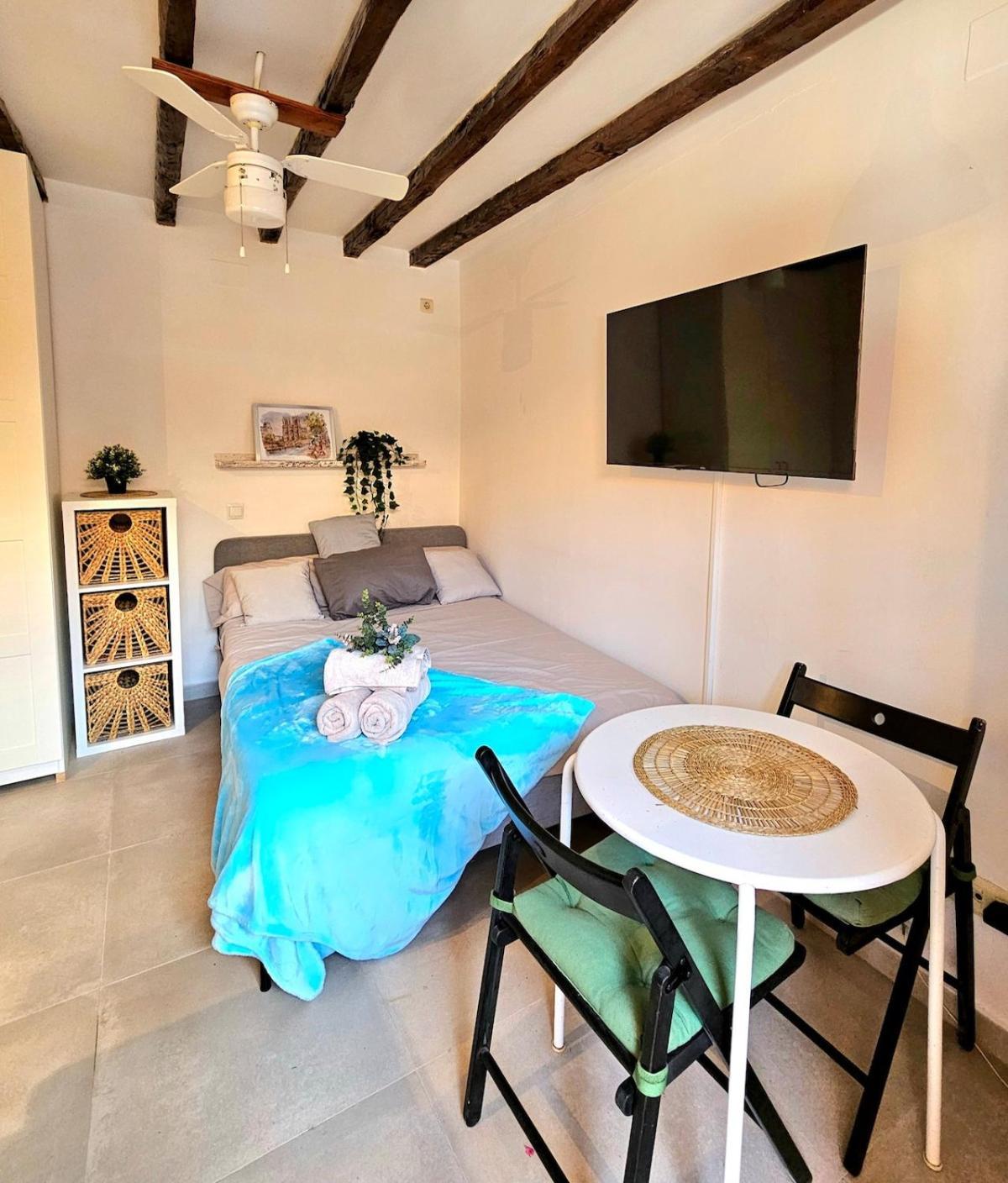 Tribunal Apartment *