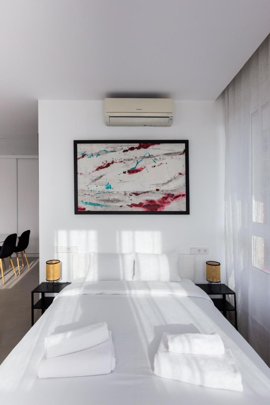 Apartment Sunny With Ac In Hortaleza Madrid