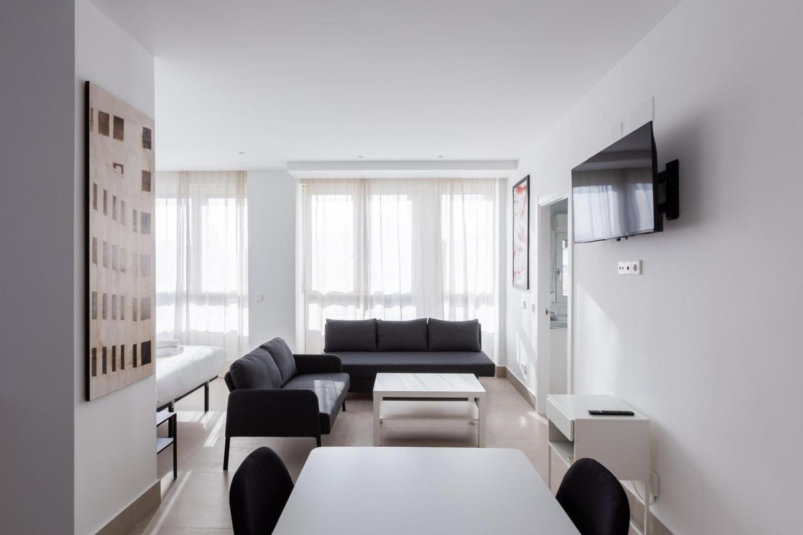Apartment Sunny With Ac In Hortaleza *