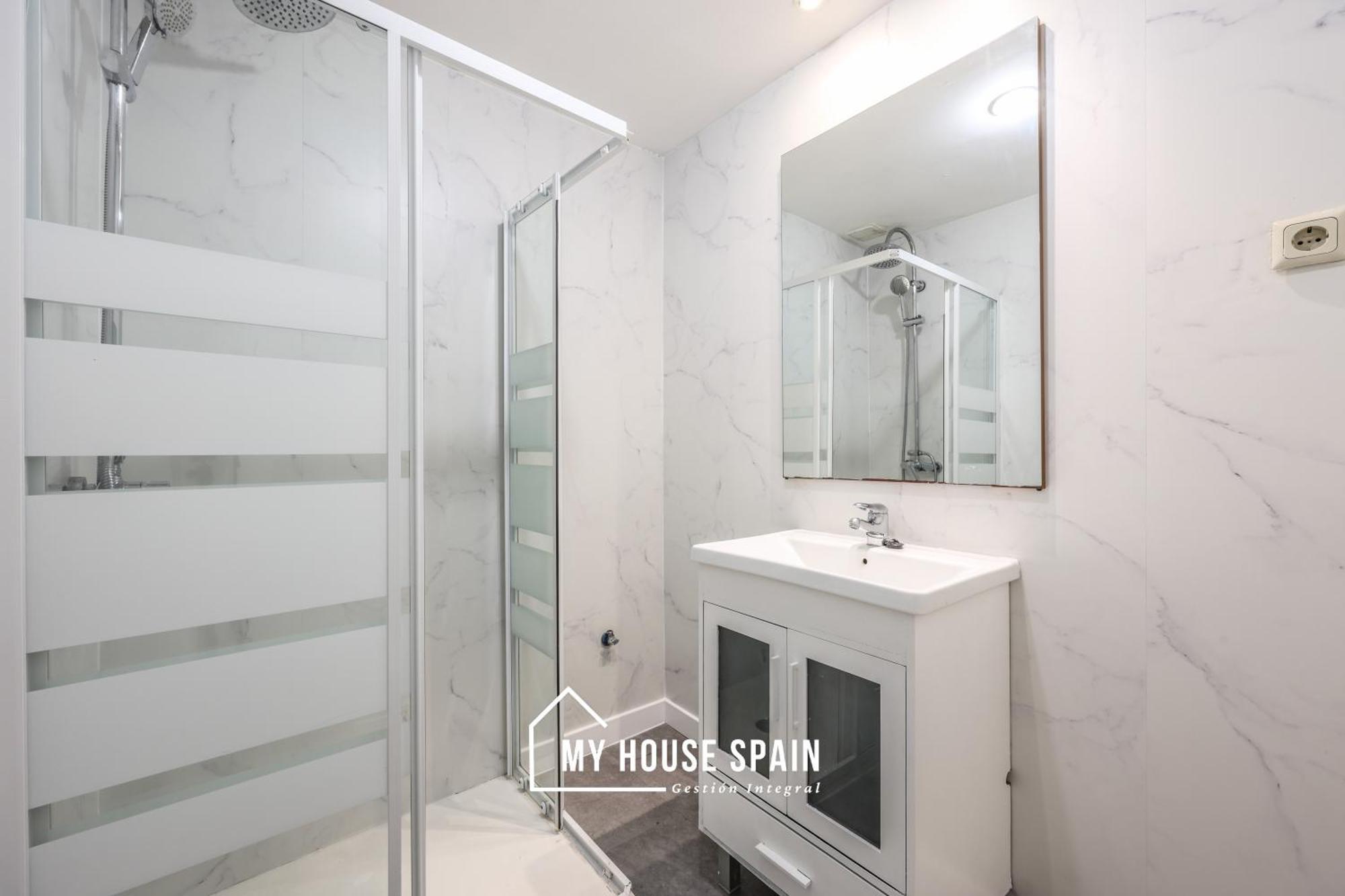 Myhousespain - Great 6 Pax Center Madri