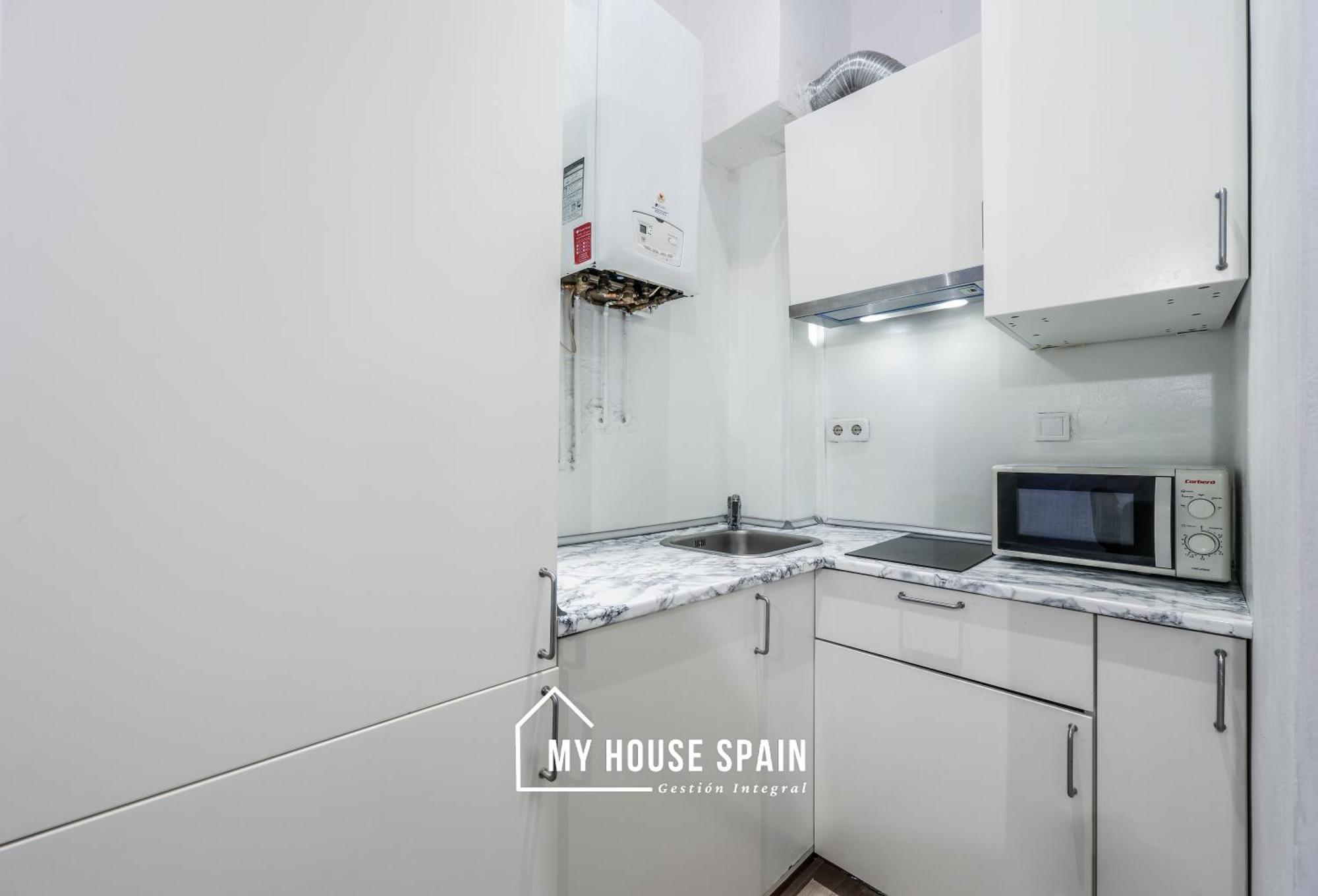 Myhousespain - Great 6 Pax Center