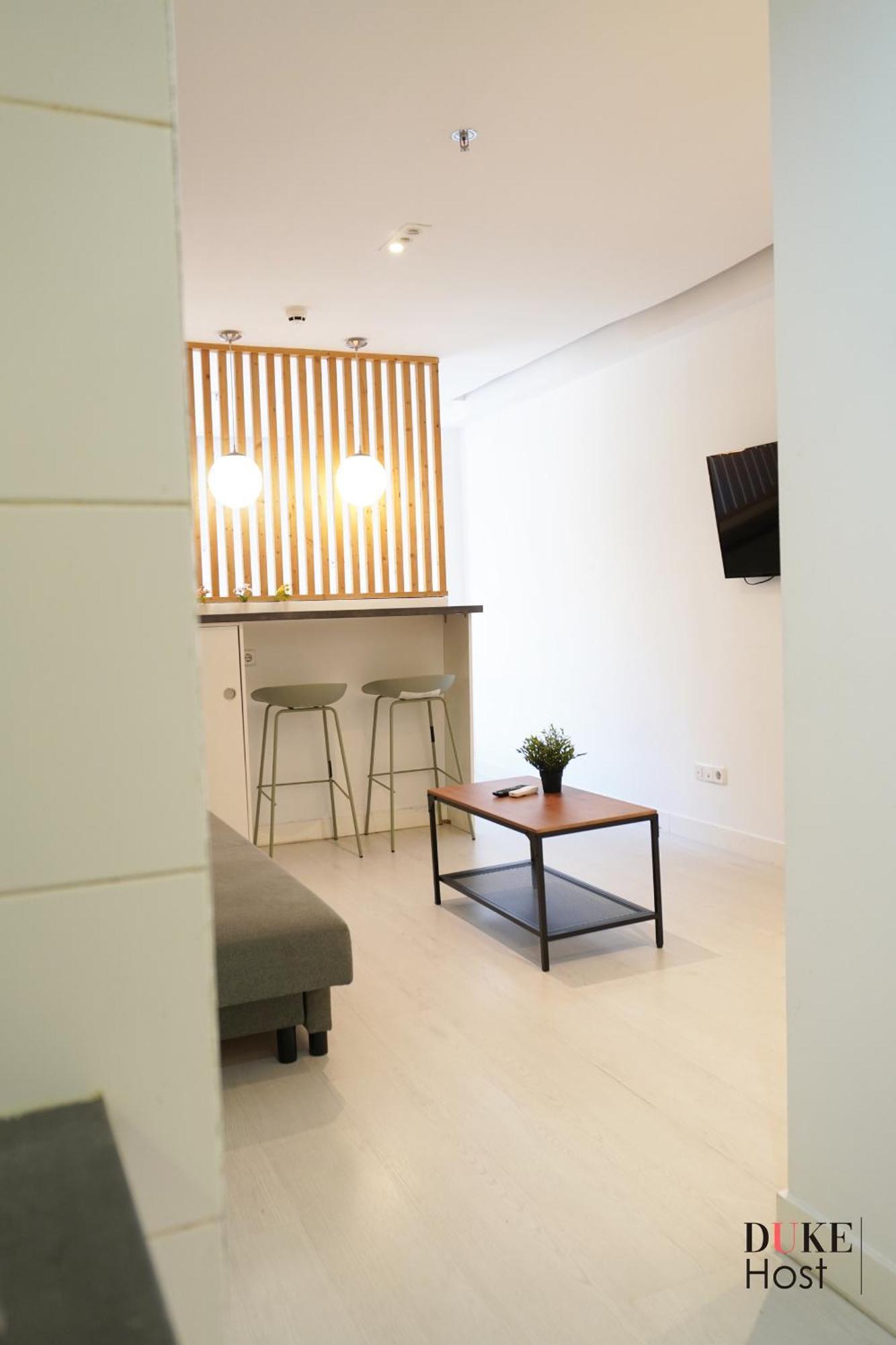 Almagro Apartment