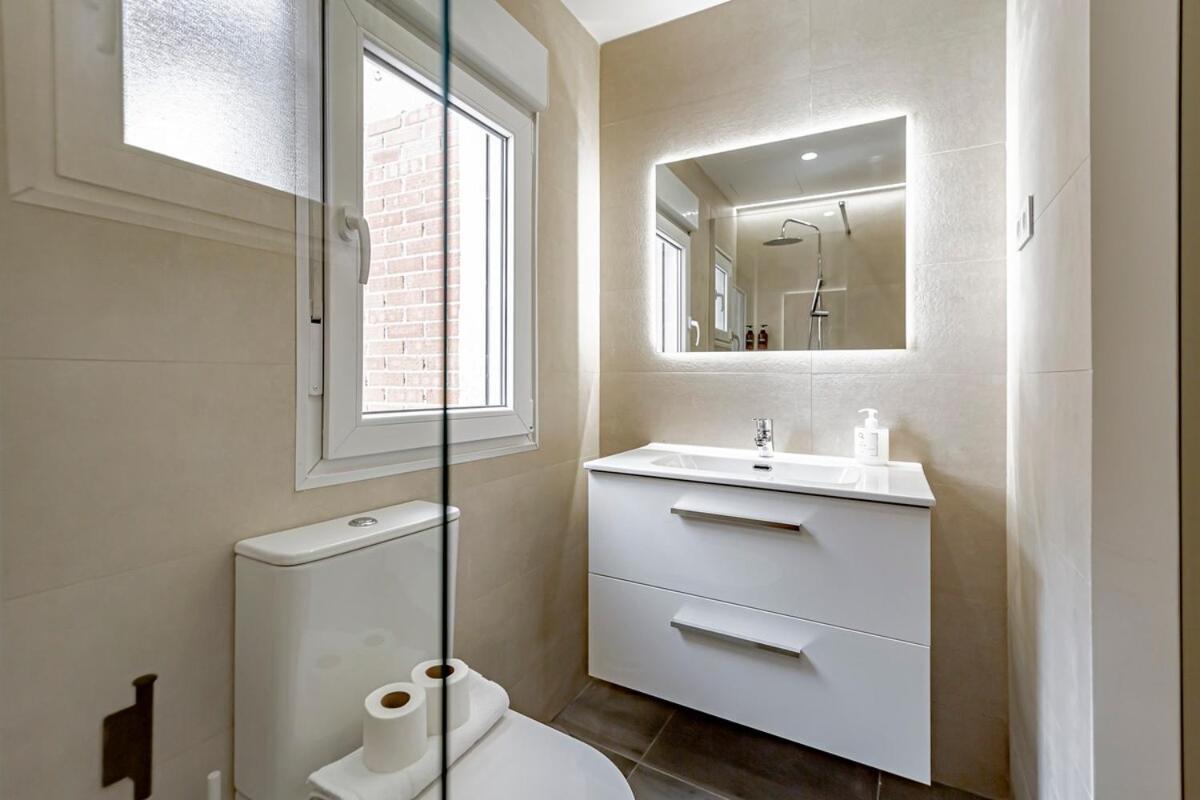 Campo Real Amazing New 6pax Apartment Madrid