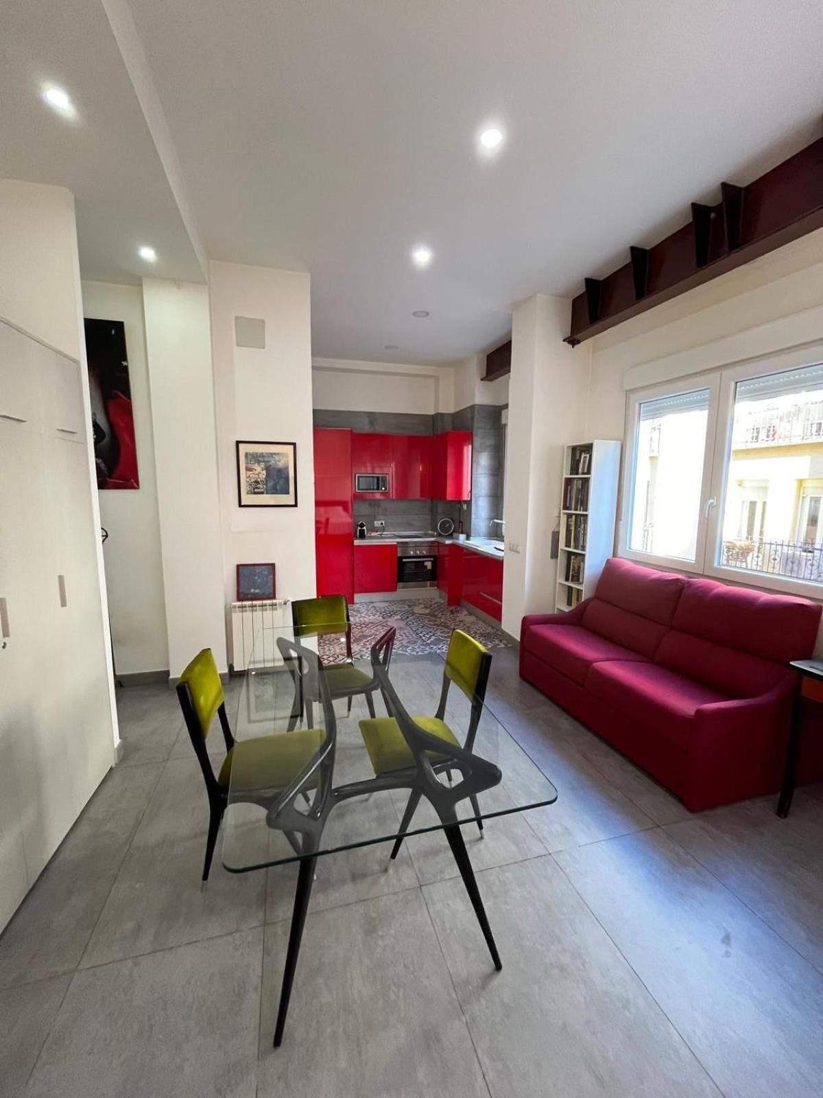 Vallehermoso Loft In Downtown Aguelles Apartment