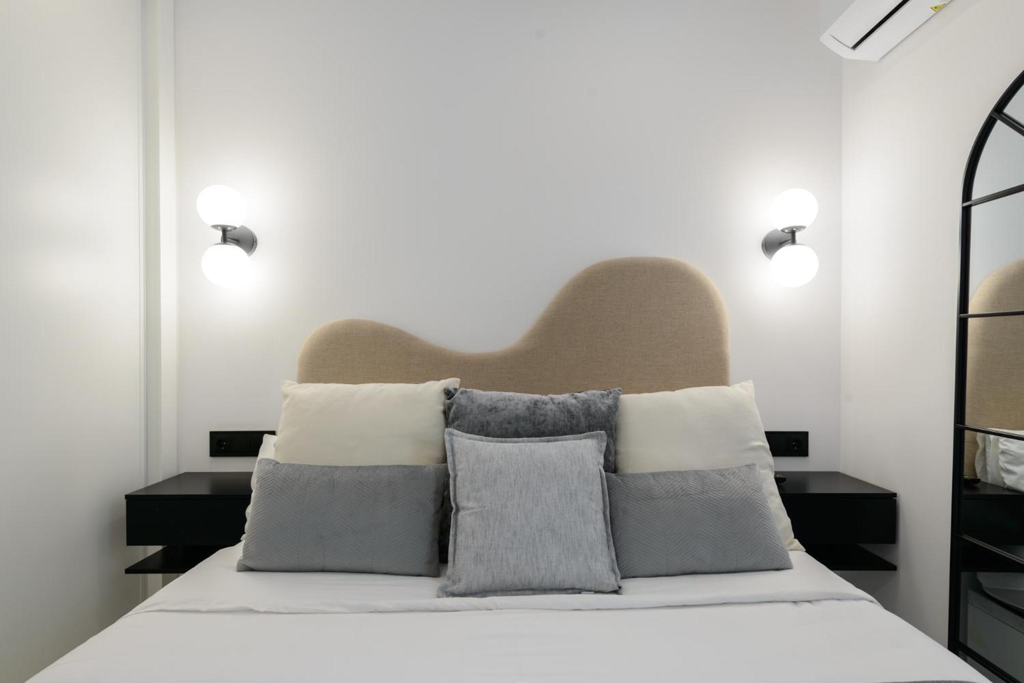 New Elegante, 2br And 1bth * Madrid