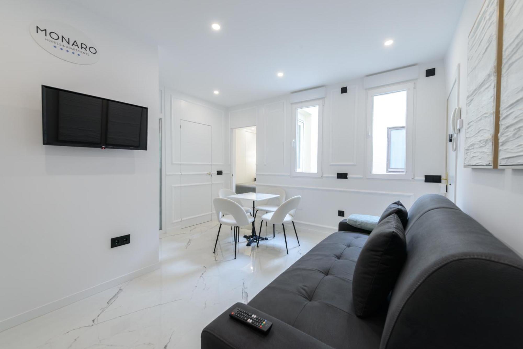 New Elegante, 2br And 1bth * Madrid