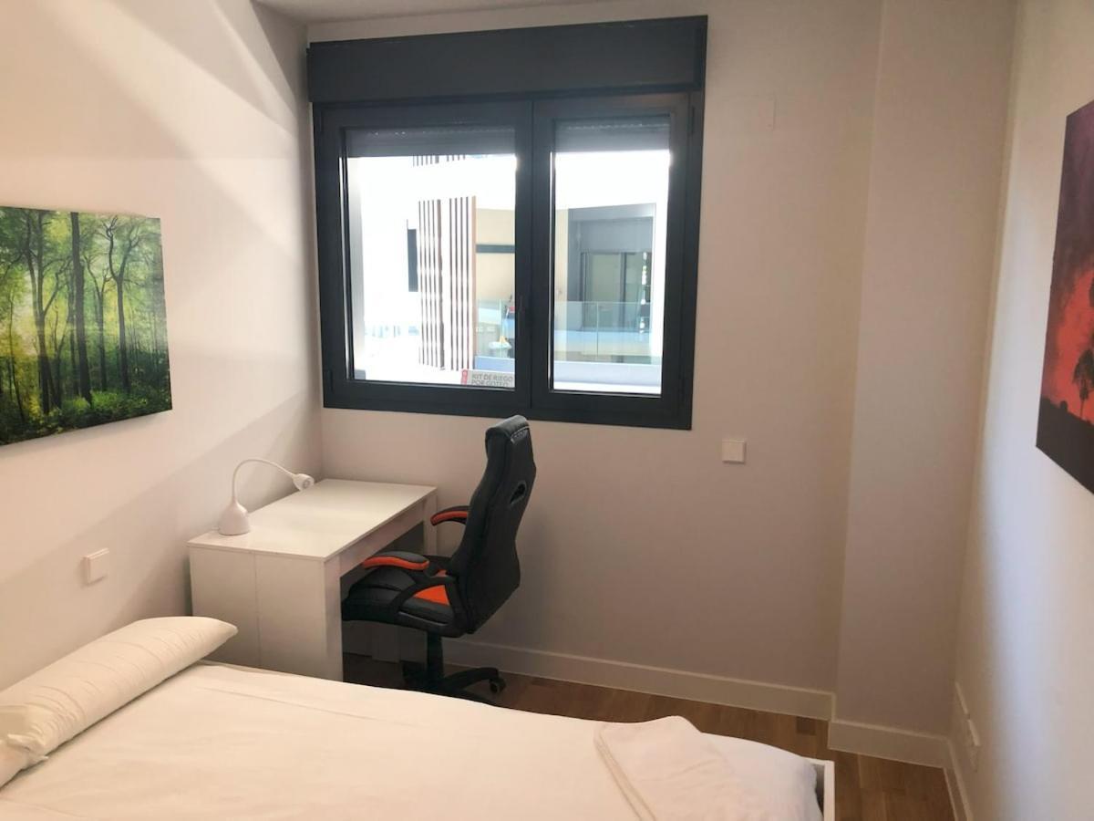 Paseo De Pontones, Piramides, Puerta De Toledo Apartamento
