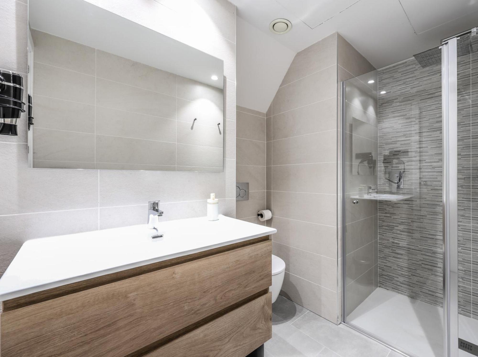 Atyco Apartment *