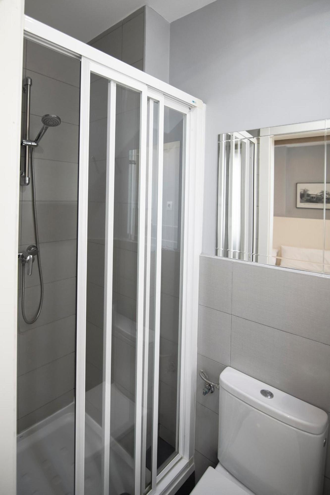 8rooms 2* Madri