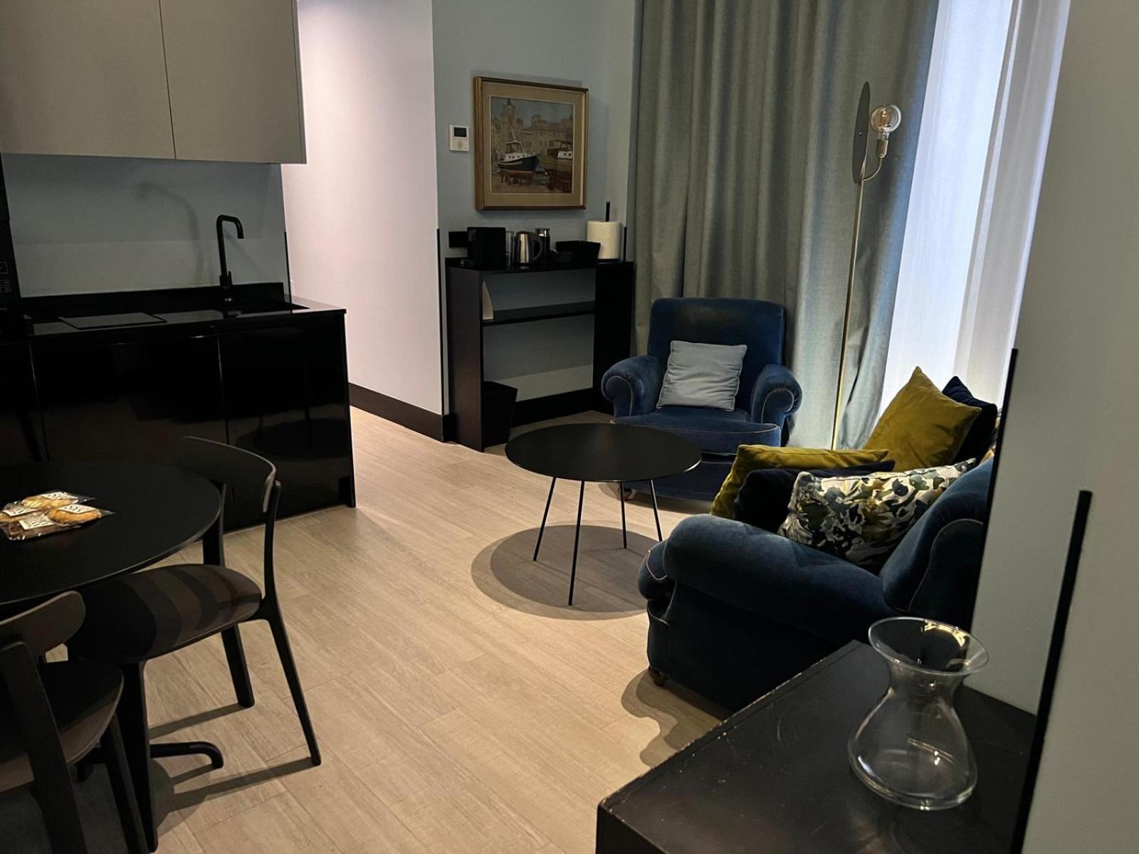 Aparthotel De Dios 17 Boutique 4*