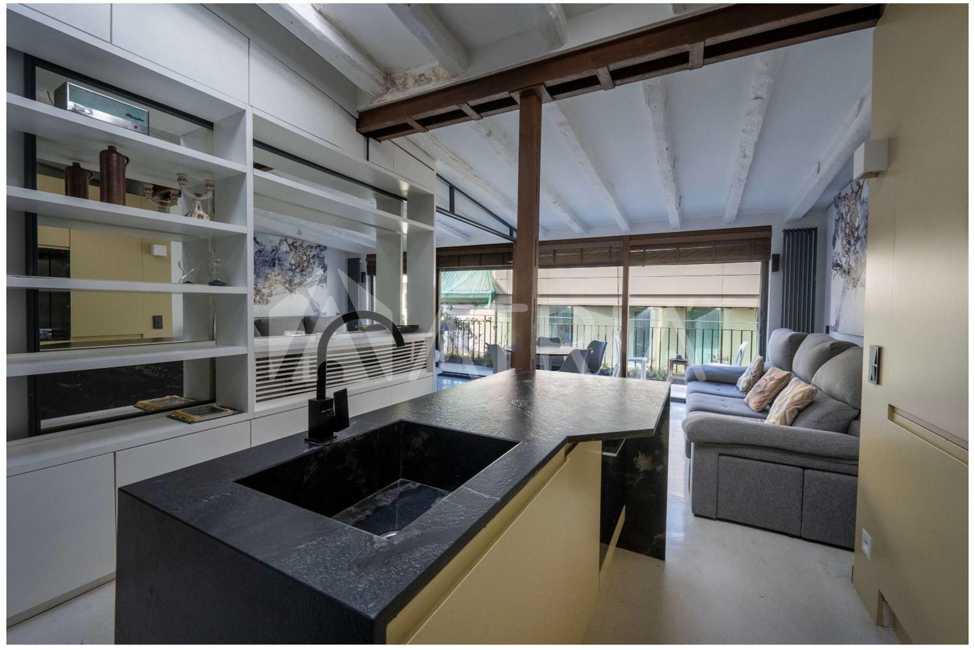 Gorgeous 2 Bedroom In Madrid's Heart