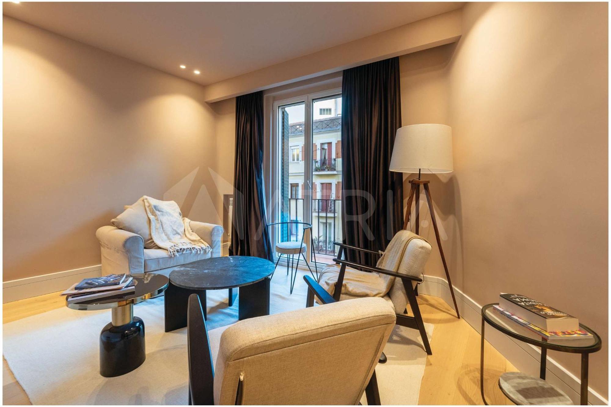 Apartamento Santa Engracia 103 *