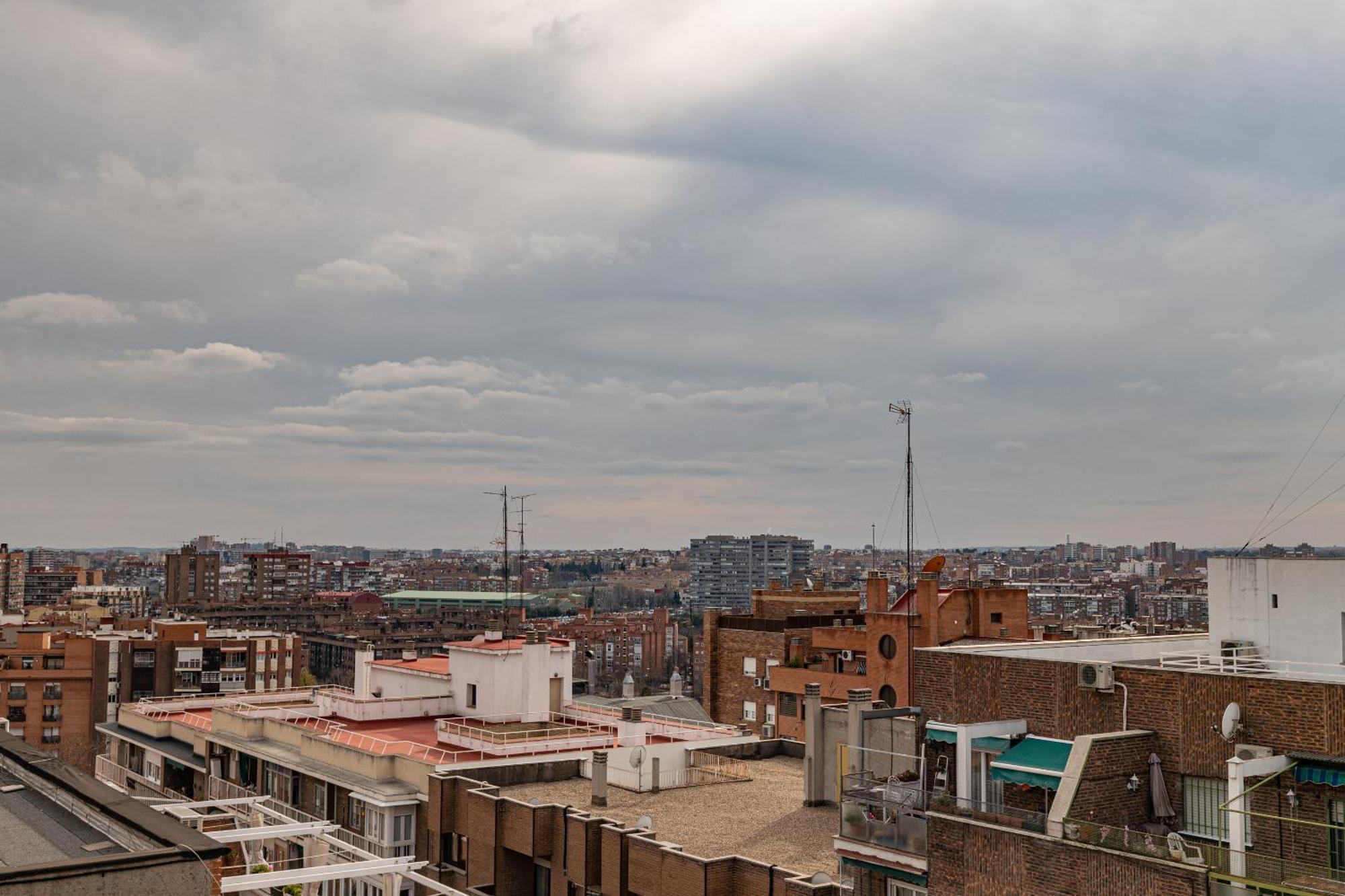 Tejado De Antigua Fabrica Industrial En Acacias Apartment Madrid