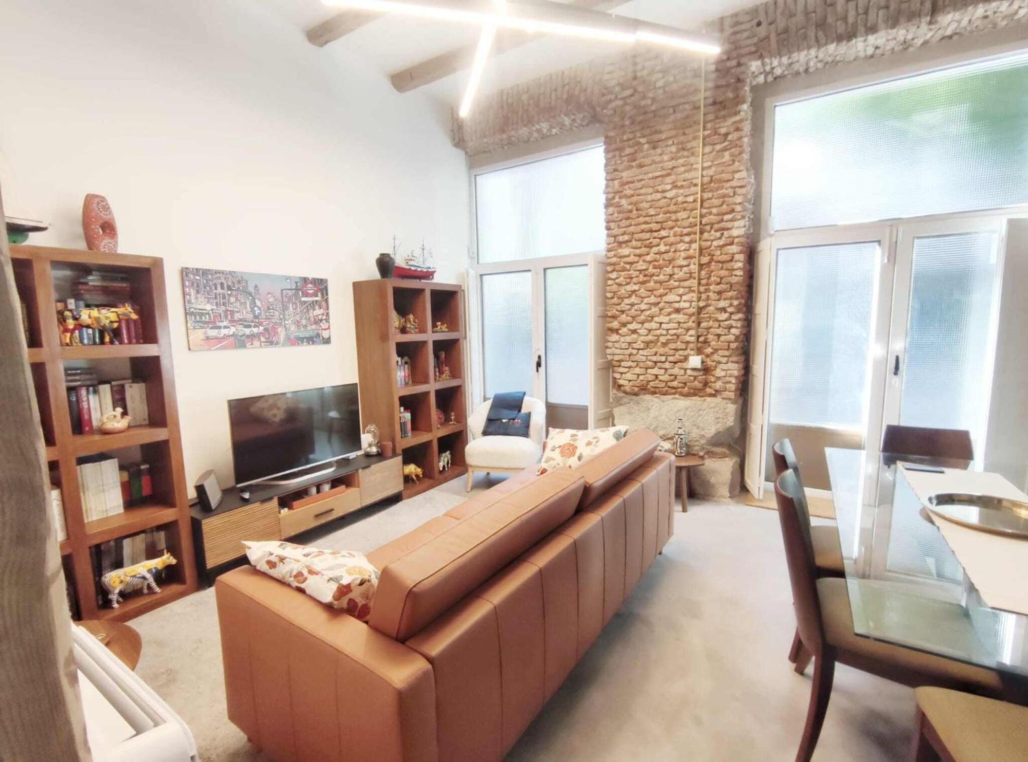 Sunlit Loft *