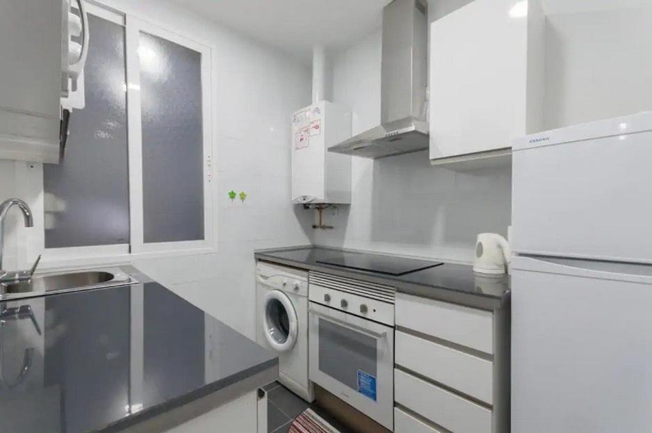 Apartment And Calm Near Retiro, Gra