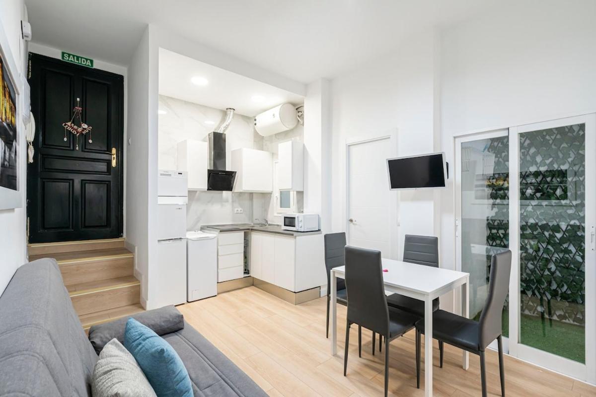 Apartment Flat In Embajadores Fou