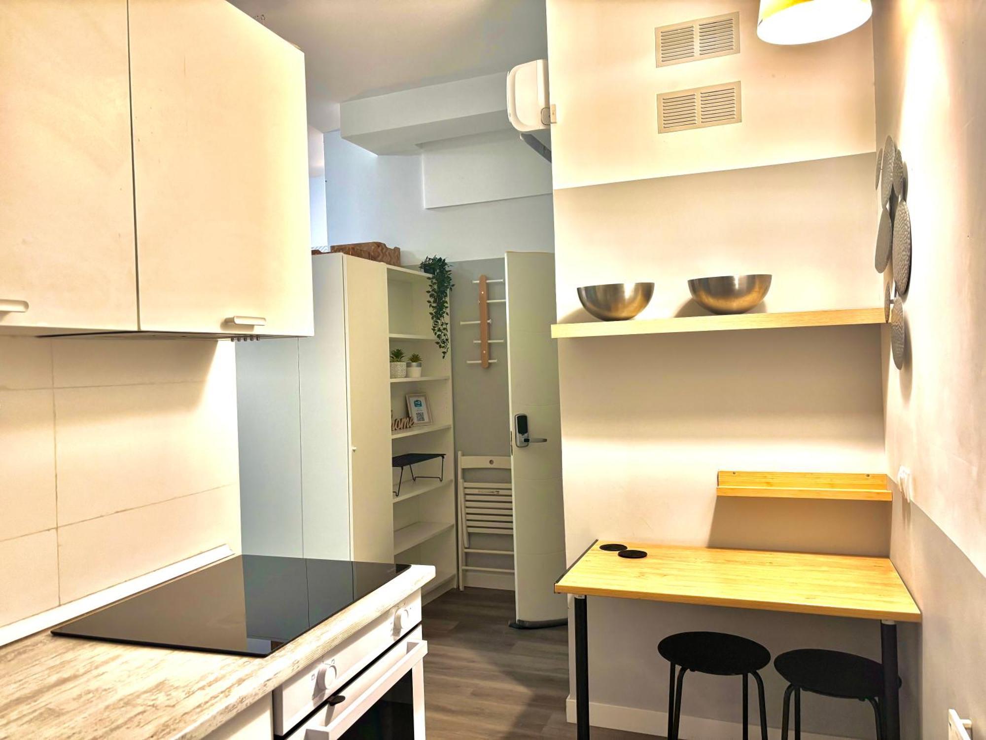 Apartment Centricos Con Banera Jacuzzi Hidromasaje Romantico Madrid